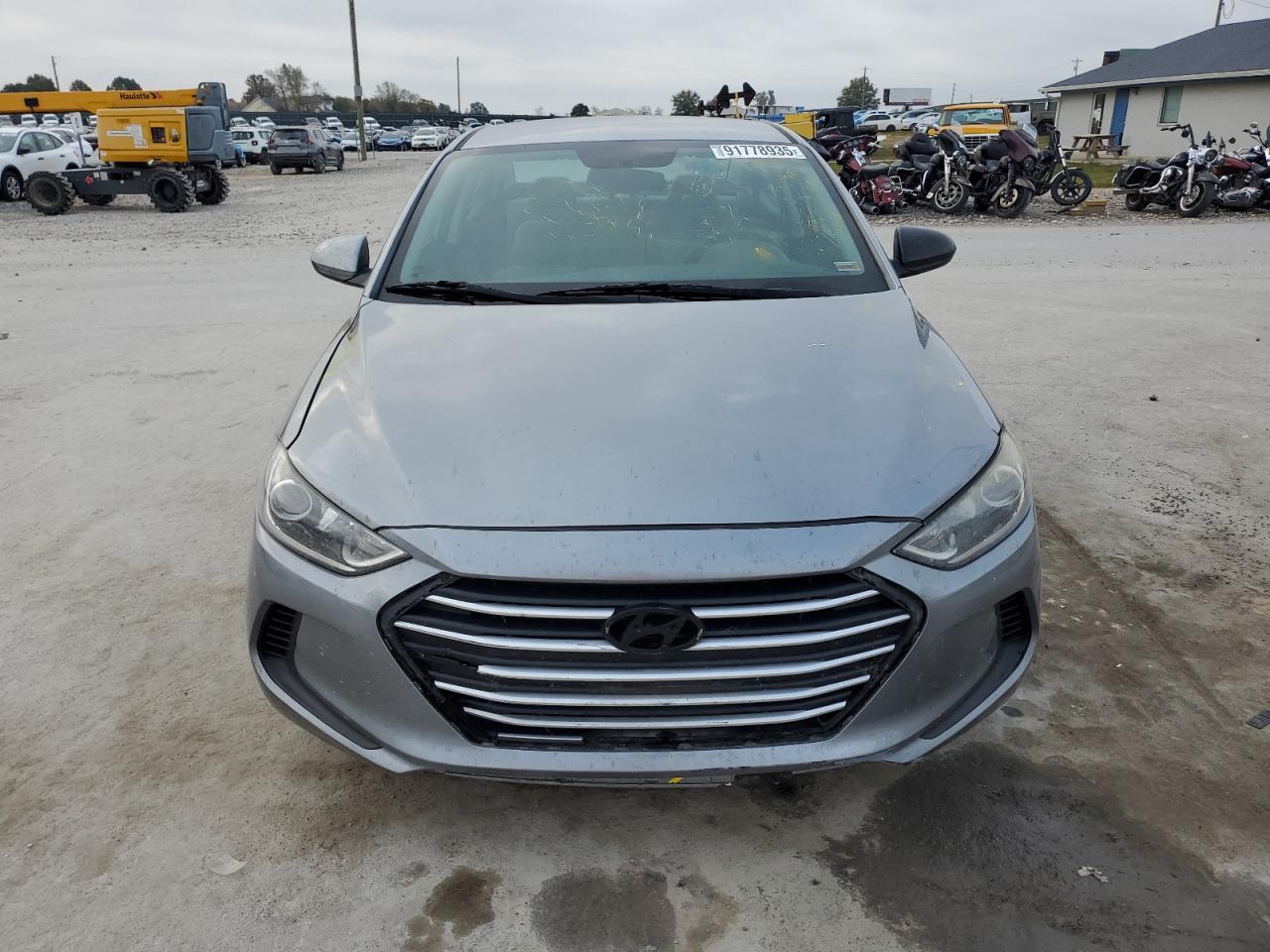 2017 Hyundai Elantra Se - Фото 5