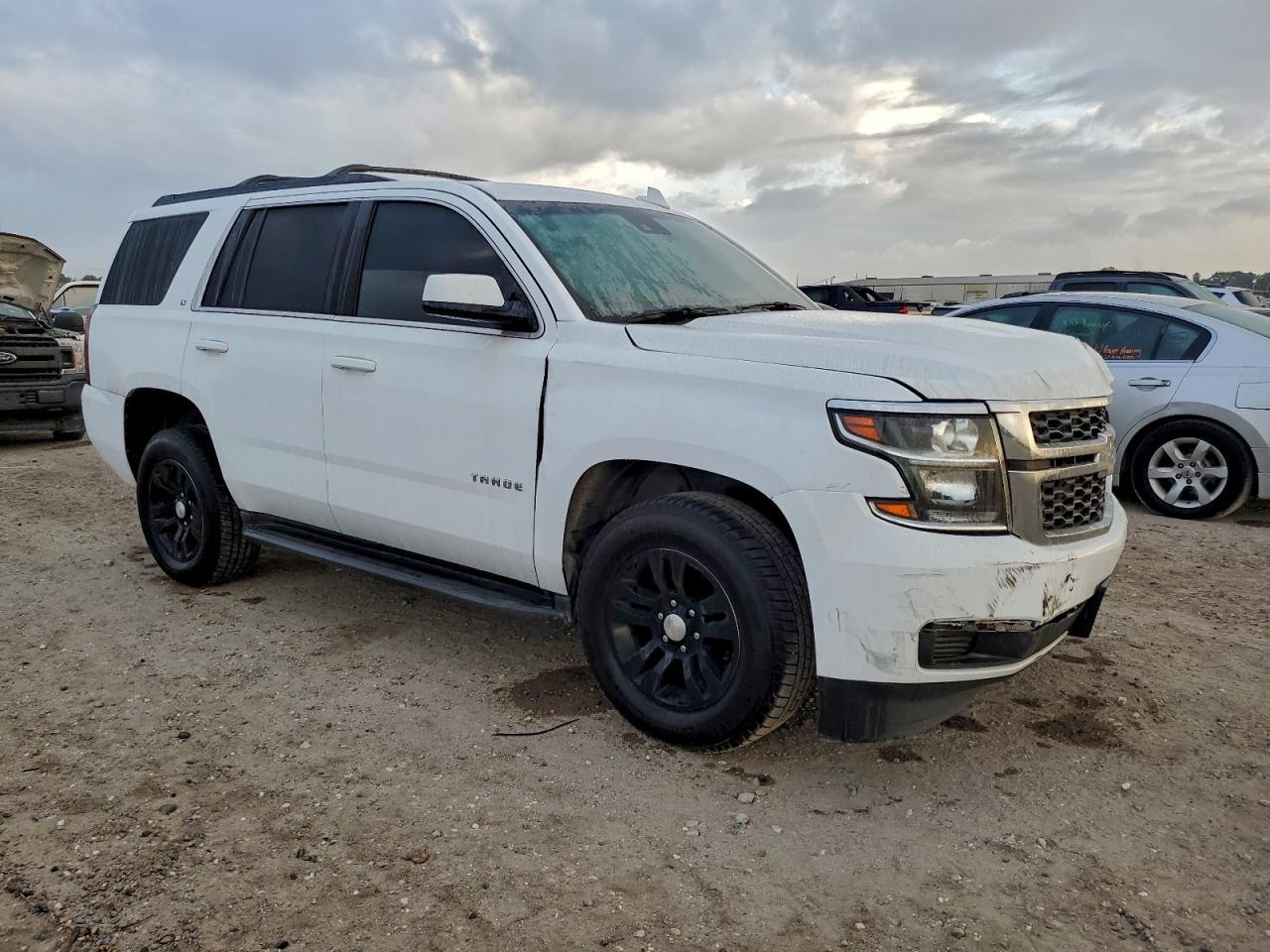 2019 Chevrolet Tahoe C1500 Lt - Image 4
