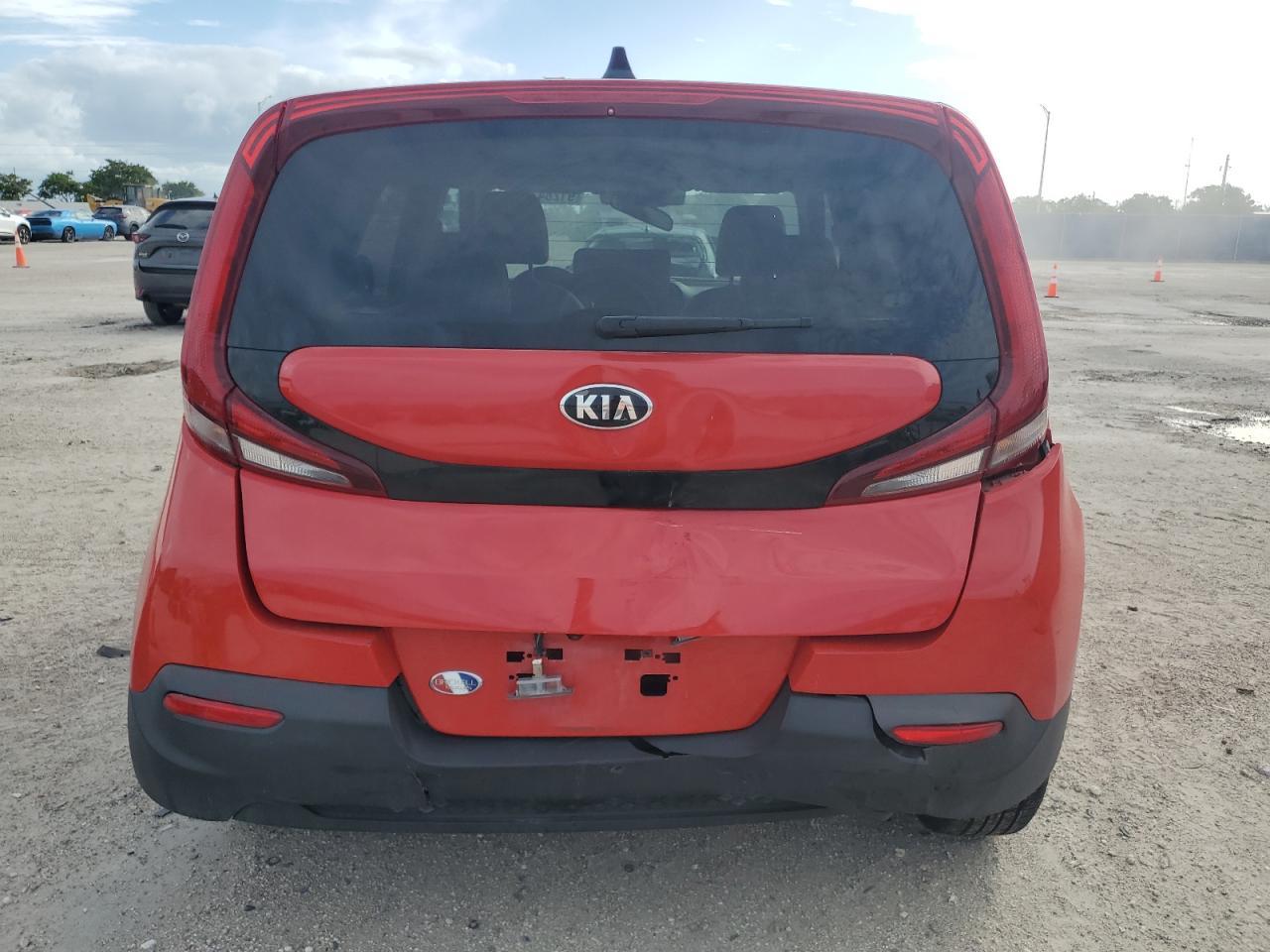 2020 Kia Soul Lx - Image 6