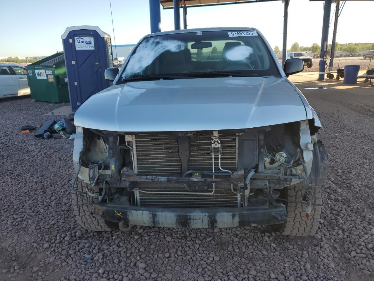 2009 Nissan Frontier Se V6 - Image 5