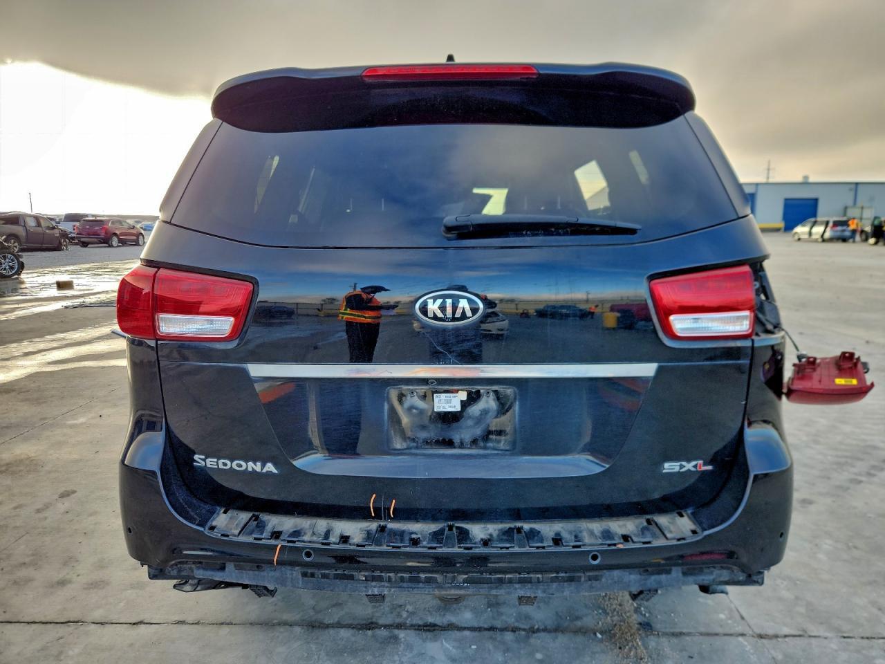 2016 Kia Sedona Sxl - Фото 6