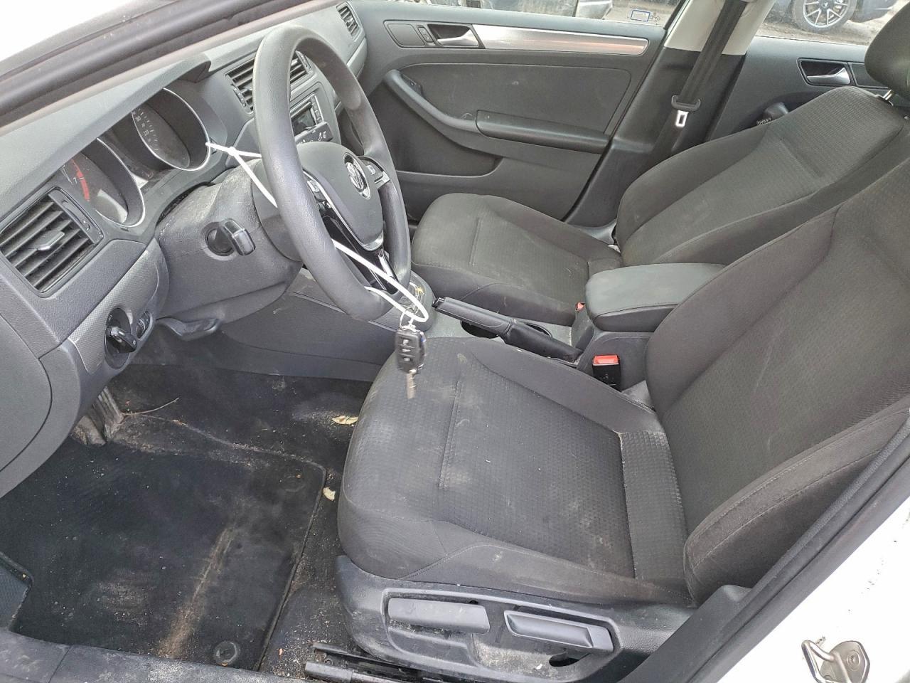 2017 Volkswagen Jetta S - Фото 7