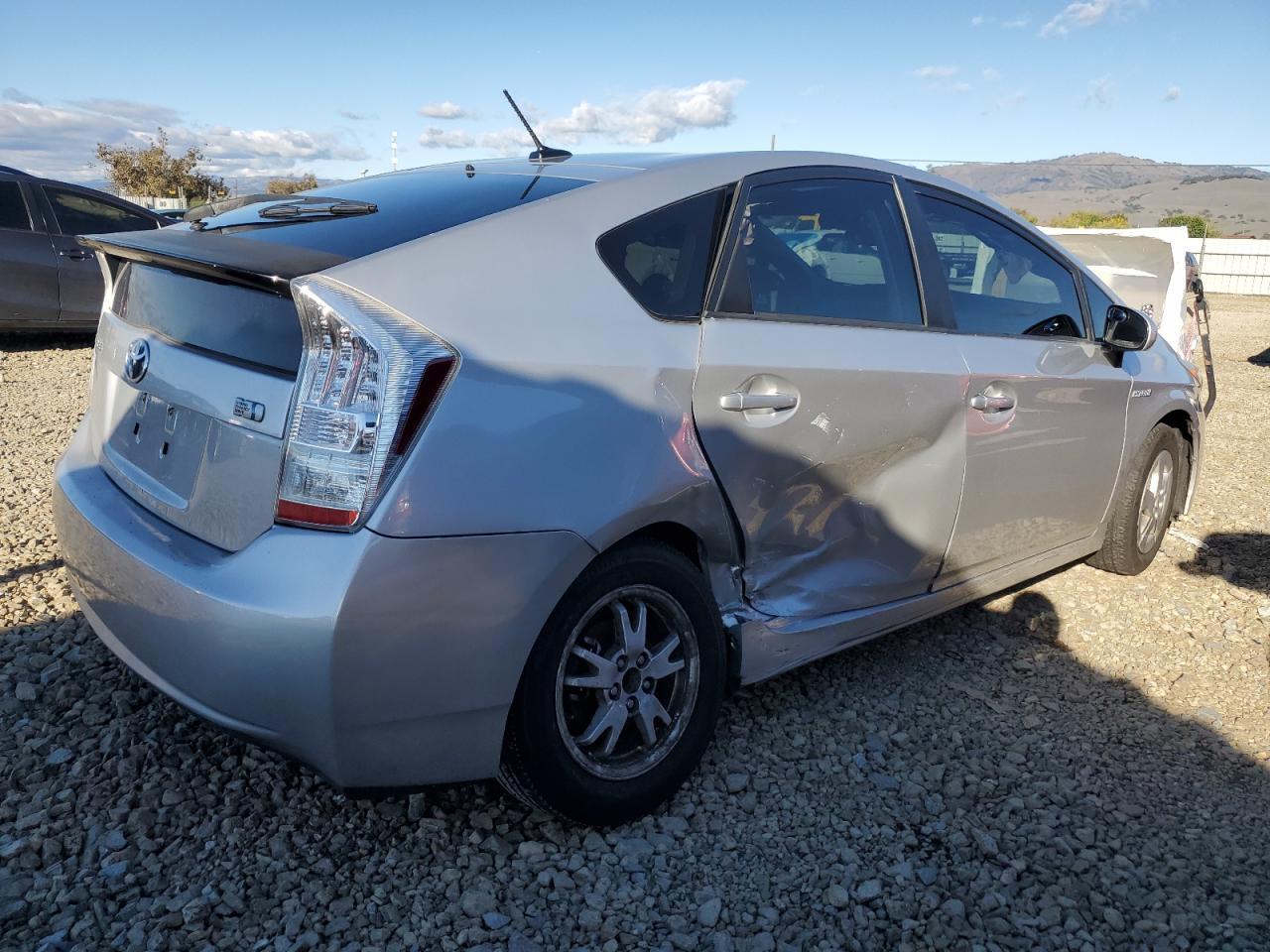 2010 Toyota Prius - Фото 3