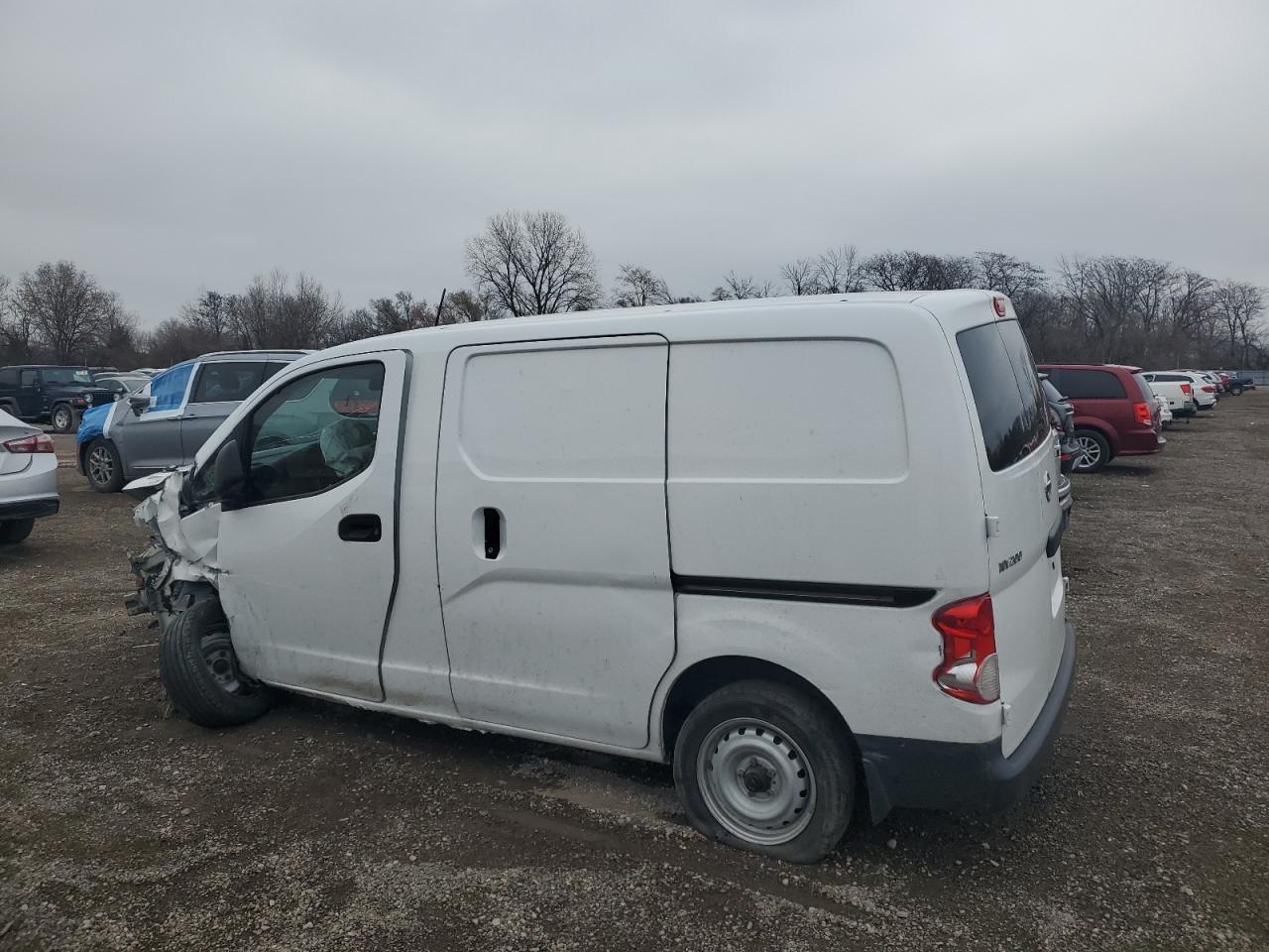 2020 Nissan Nv200 2.5S - Фото 2