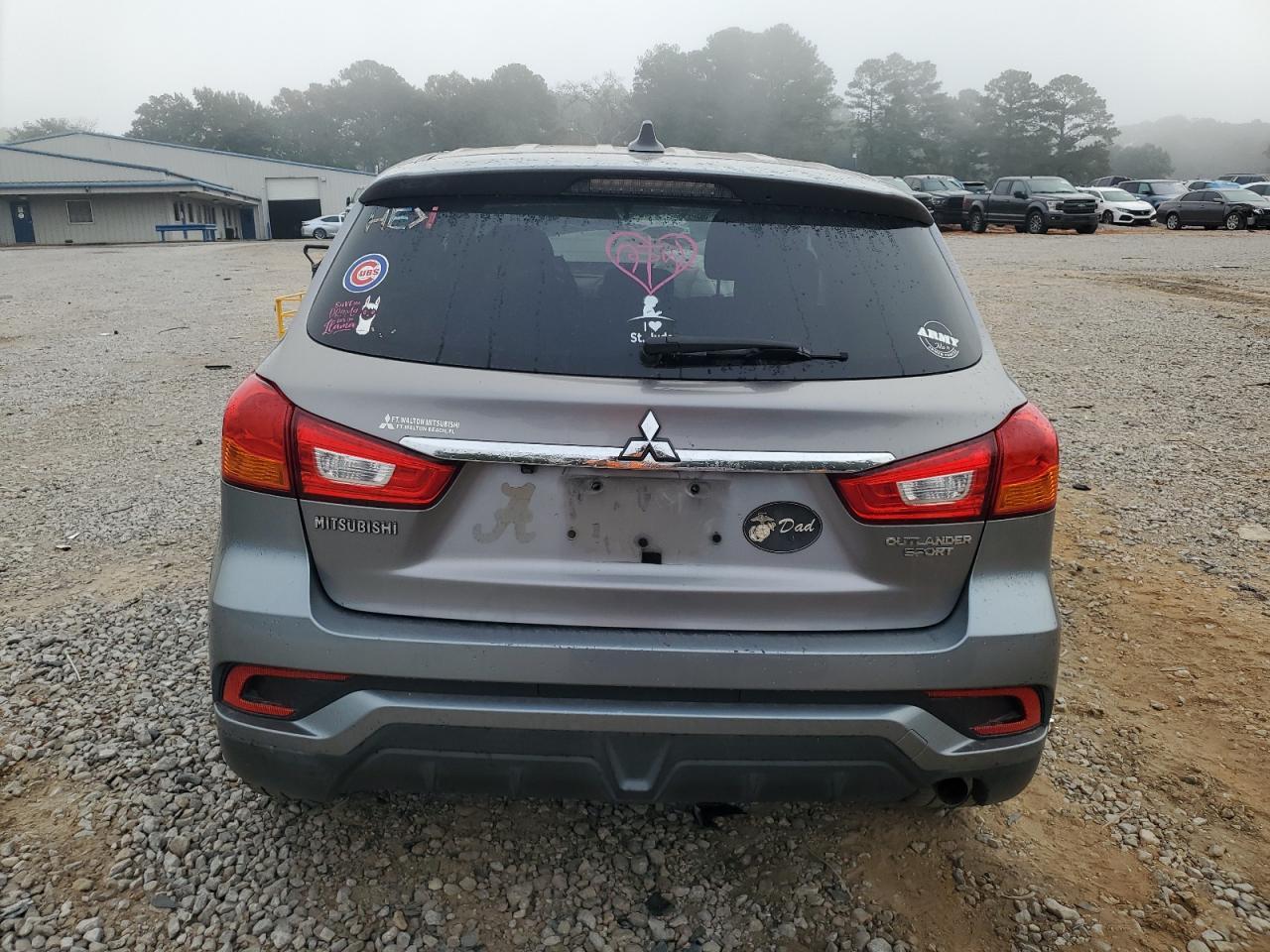 2019 Mitsubishi Outlander Sport Es - Image 6