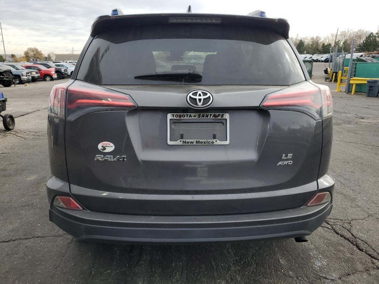 2017 Toyota Rav4 Le - Фото 6
