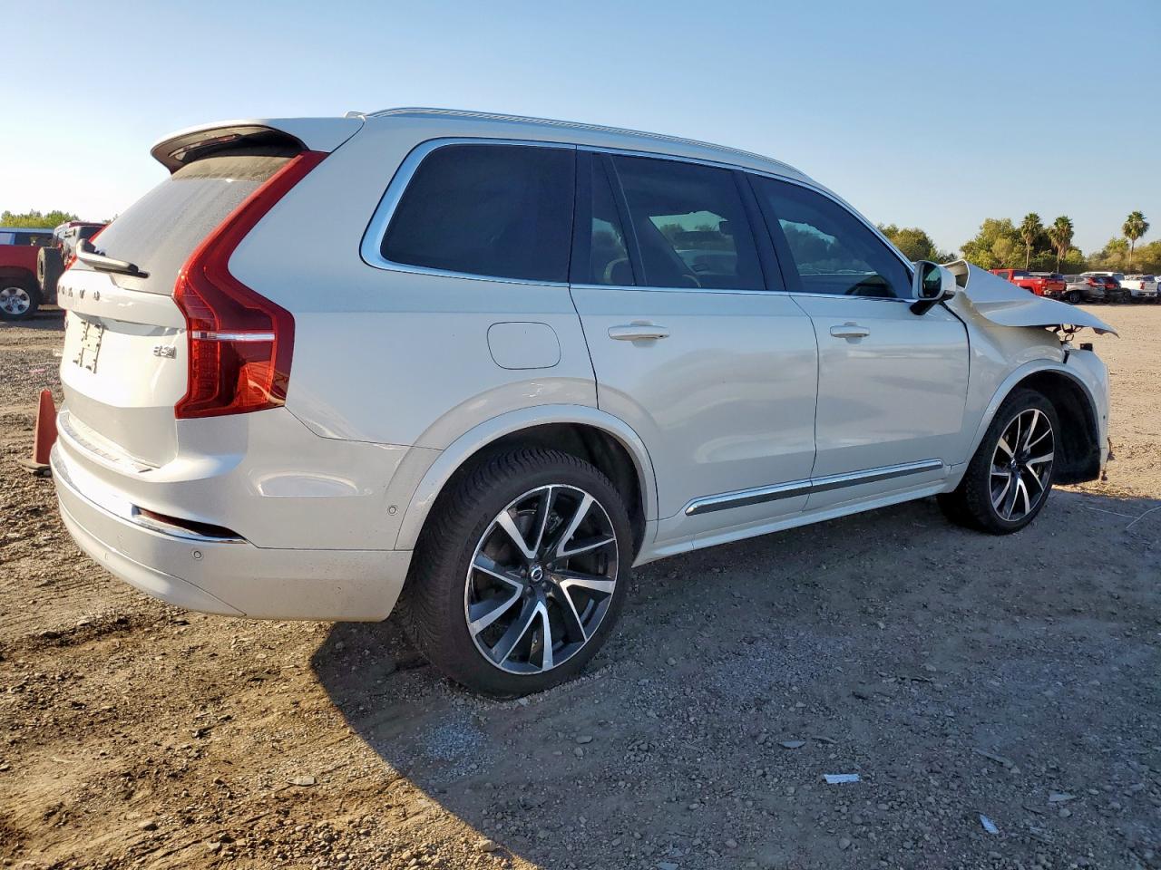 2023 Volvo Xc90 Plus - Image 3