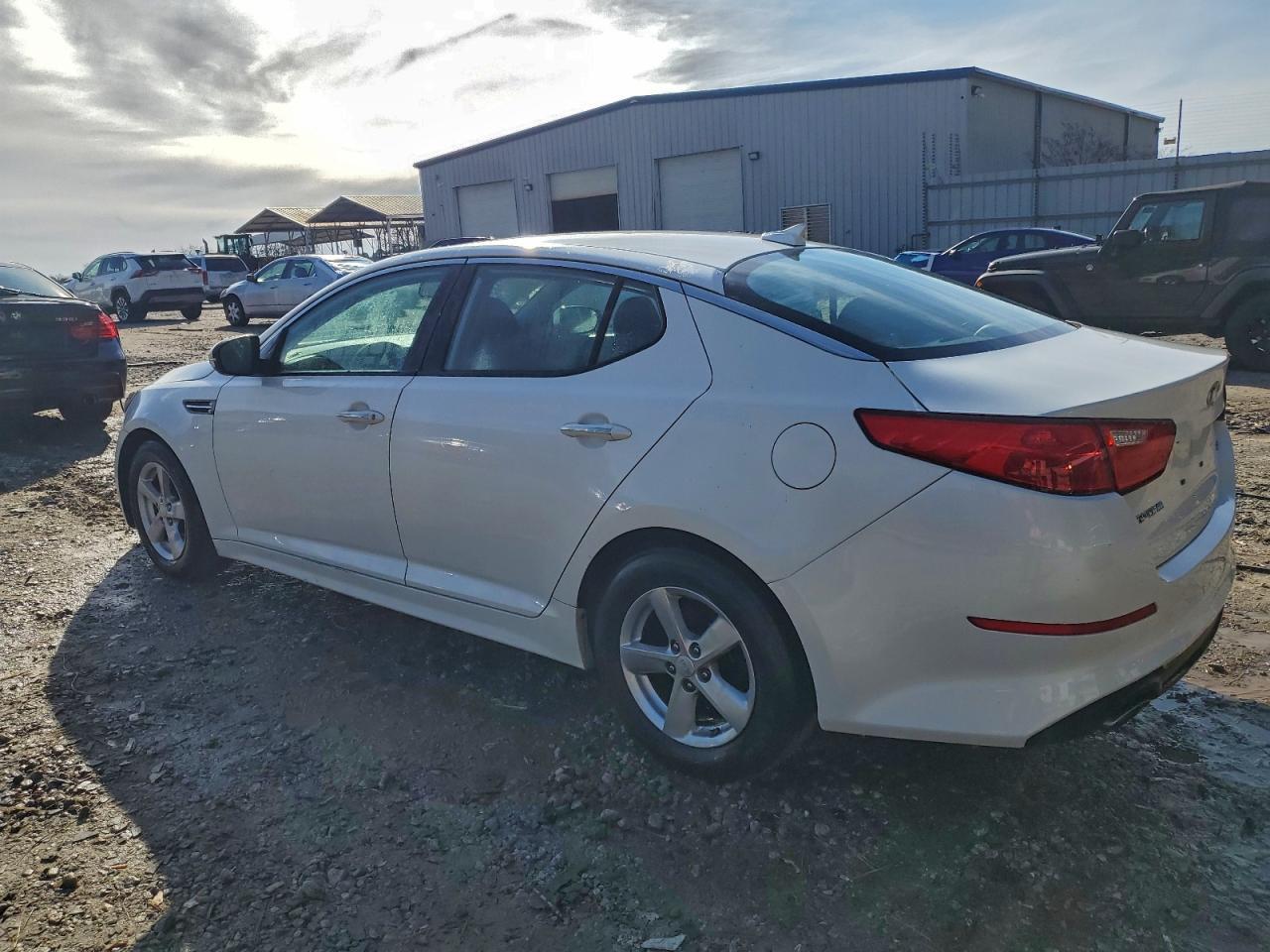 2015 Kia Optima Lx - Фото 2