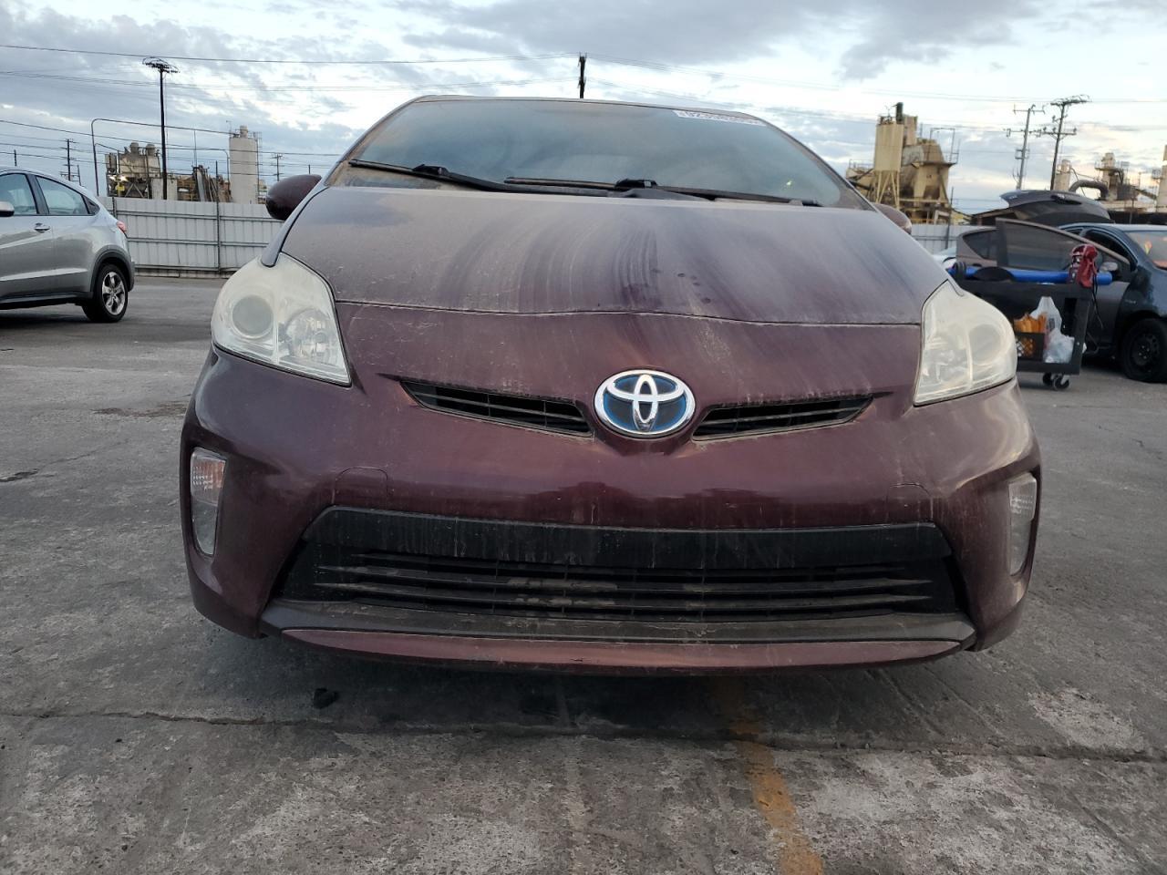 2013 Toyota Prius - Фото 5