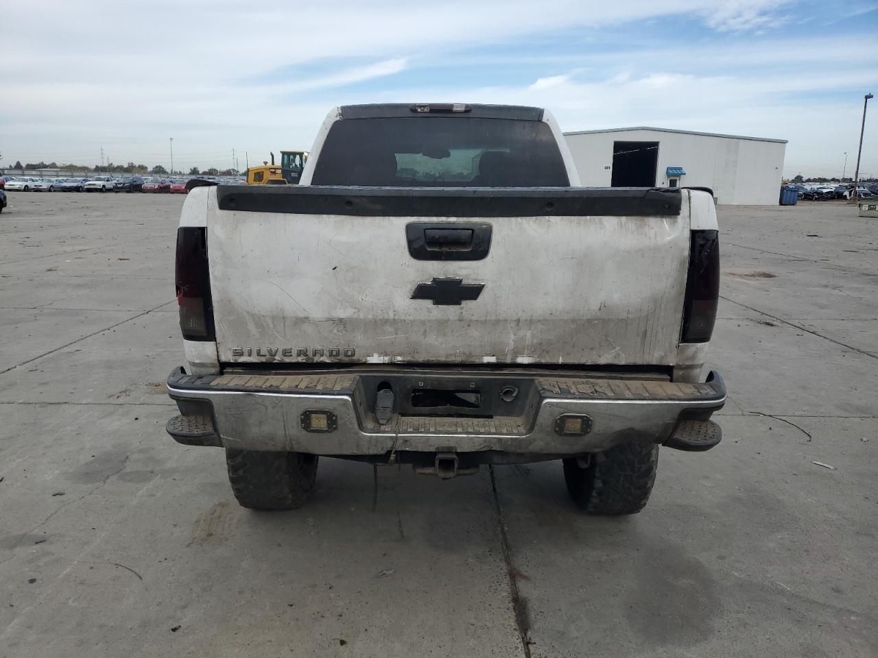2008 Chevrolet Silverado K2500 Heavy Duty - Image 6