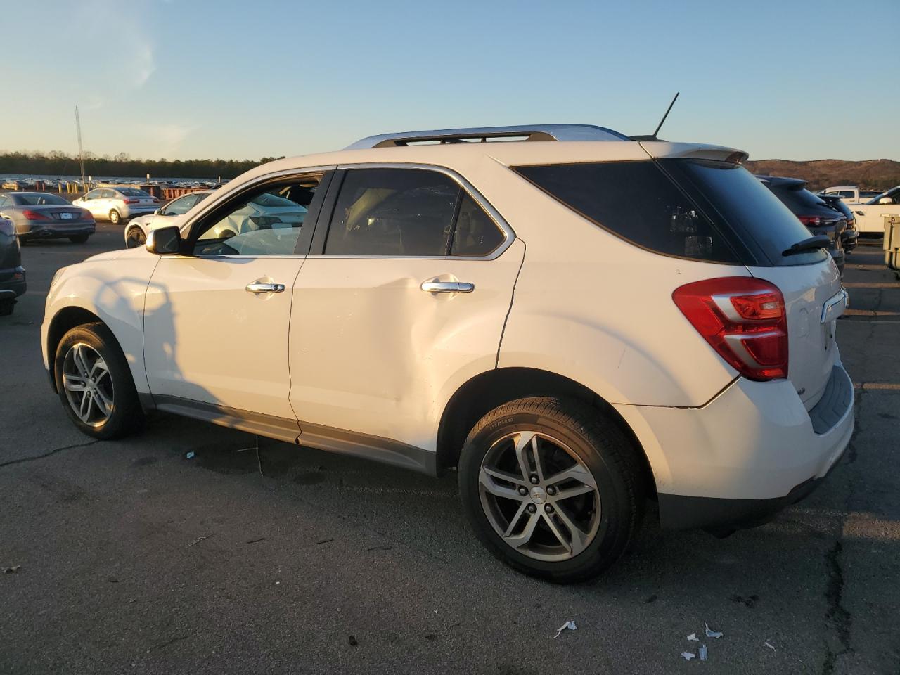 2016 Chevrolet Equinox Ltz - Фото 2