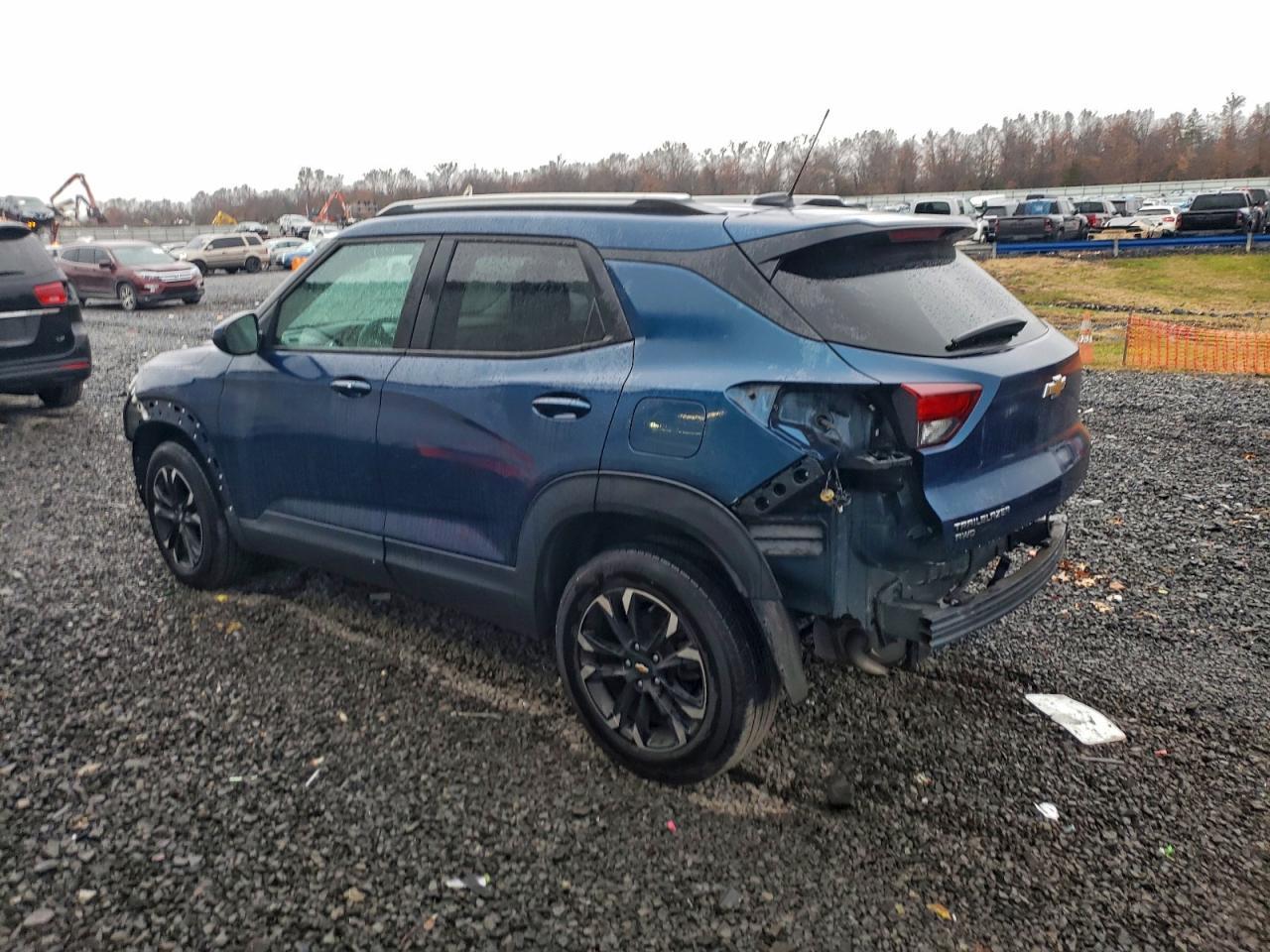 2021 Chevrolet Trailblazer Lt - Фото 2