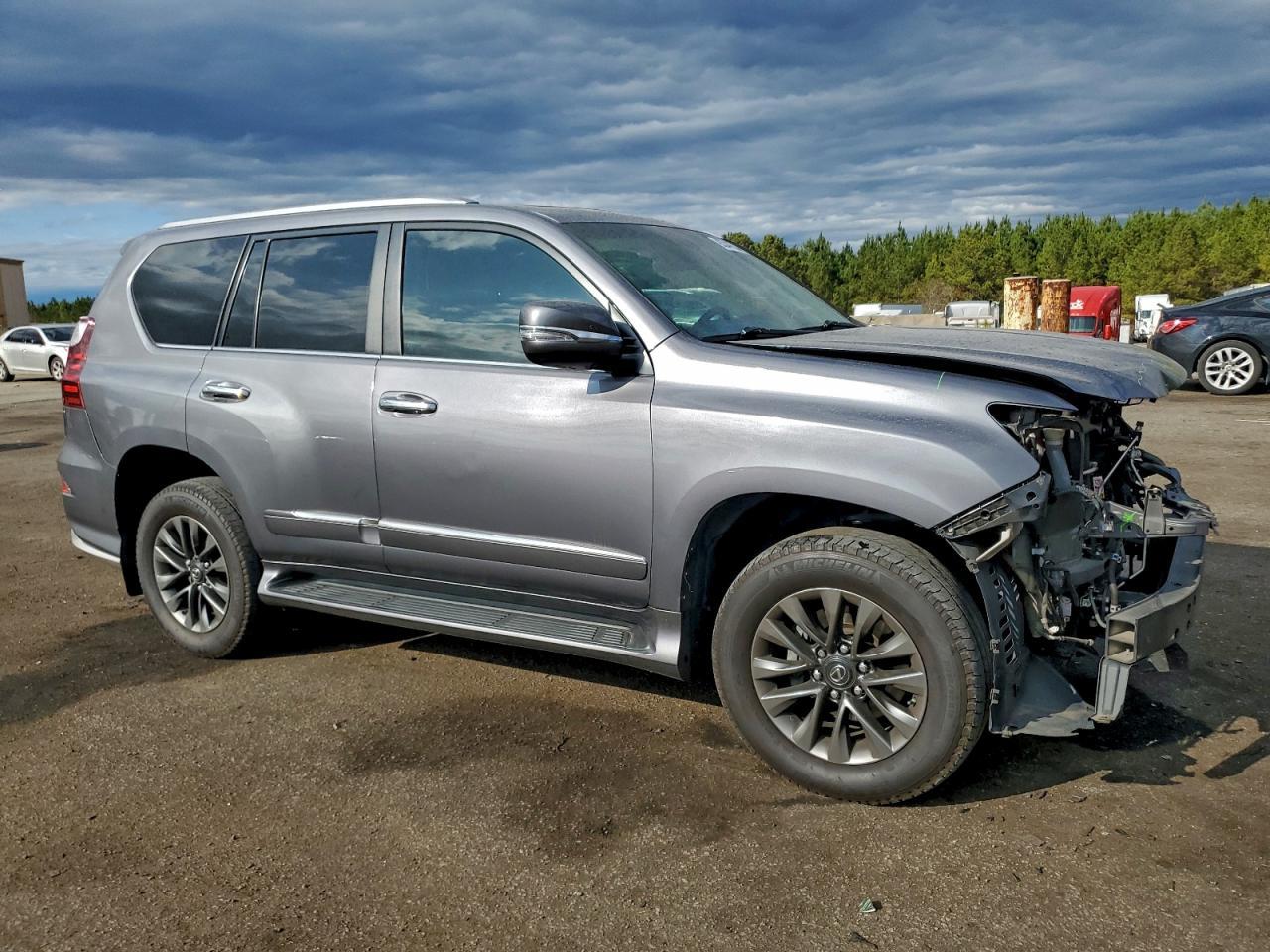 2017 Lexus Gx 460 - Image 4