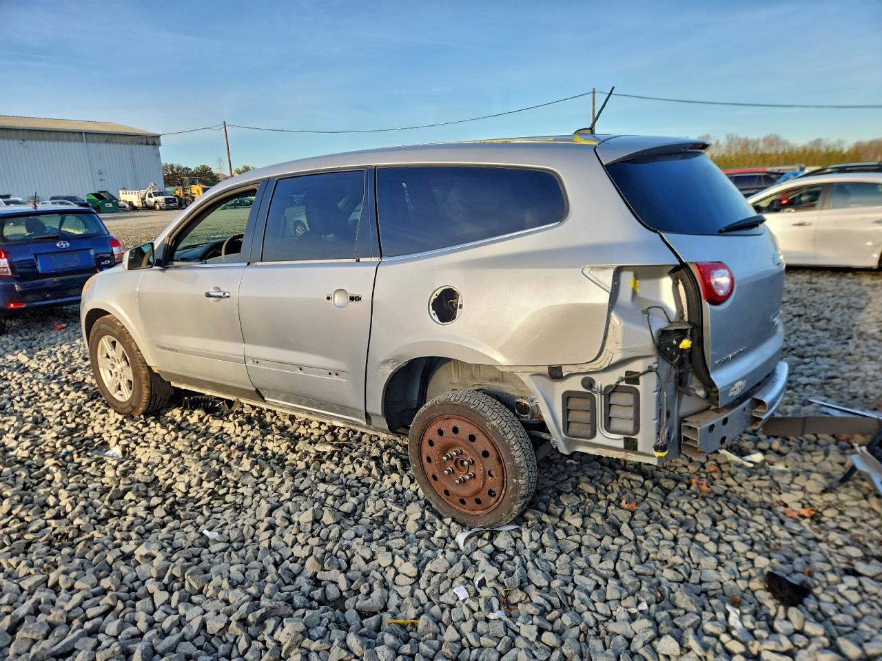 2009 Chevrolet Traverse Lt - Image 2