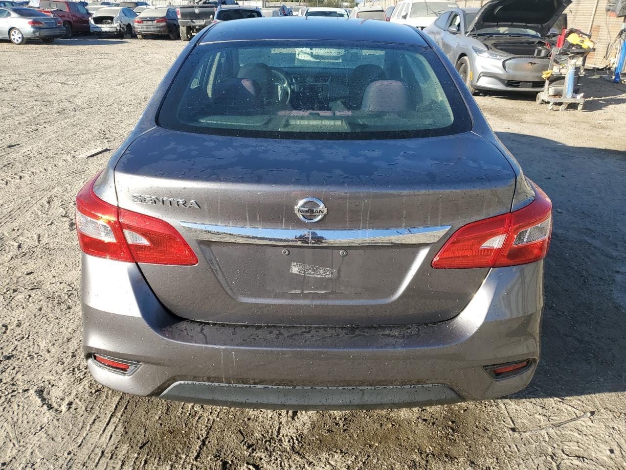 2016 Nissan Sentra S - Фото 6