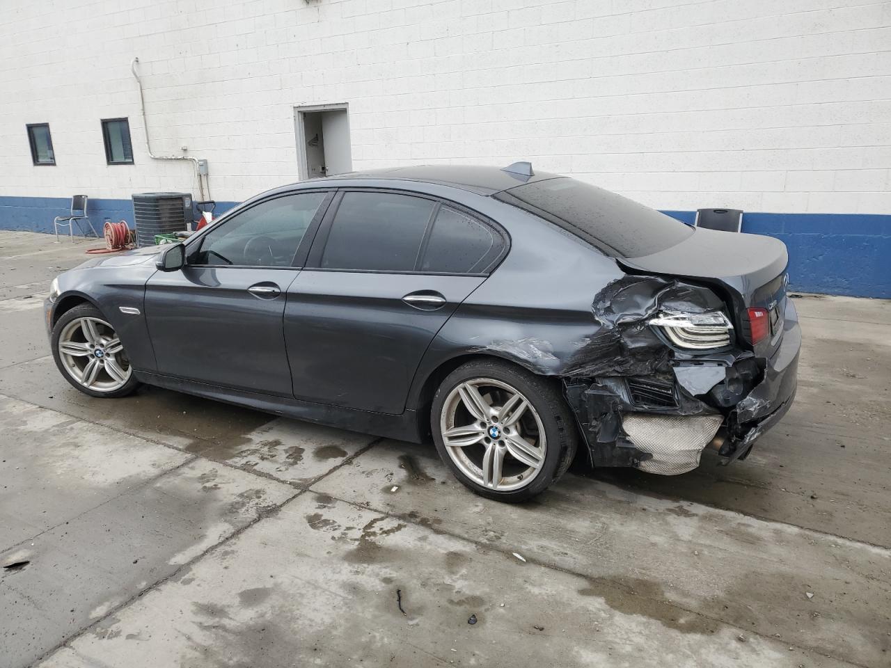 2016 BMW 535 Xi - Image 2