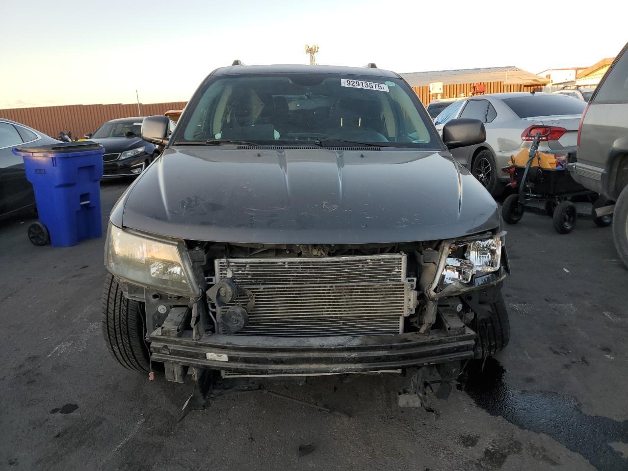 2016 Dodge Journey Crossroad - Image 5