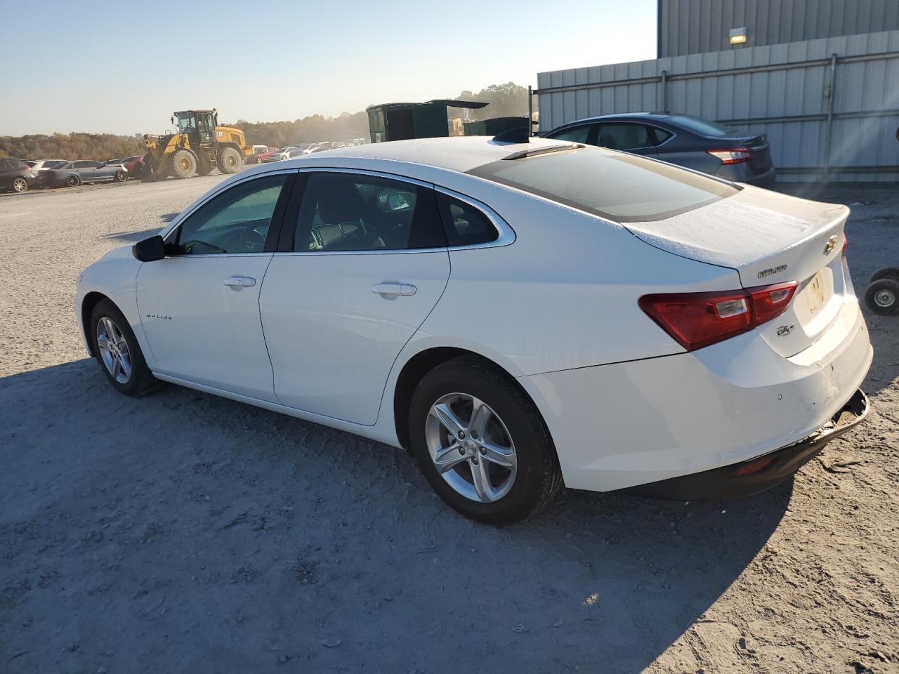 2024 Chevrolet Malibu Ls - Фото 2