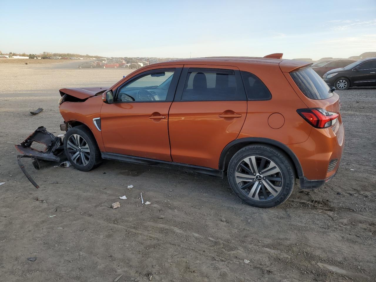 2020 Mitsubishi Outlander Sport Es - Image 2