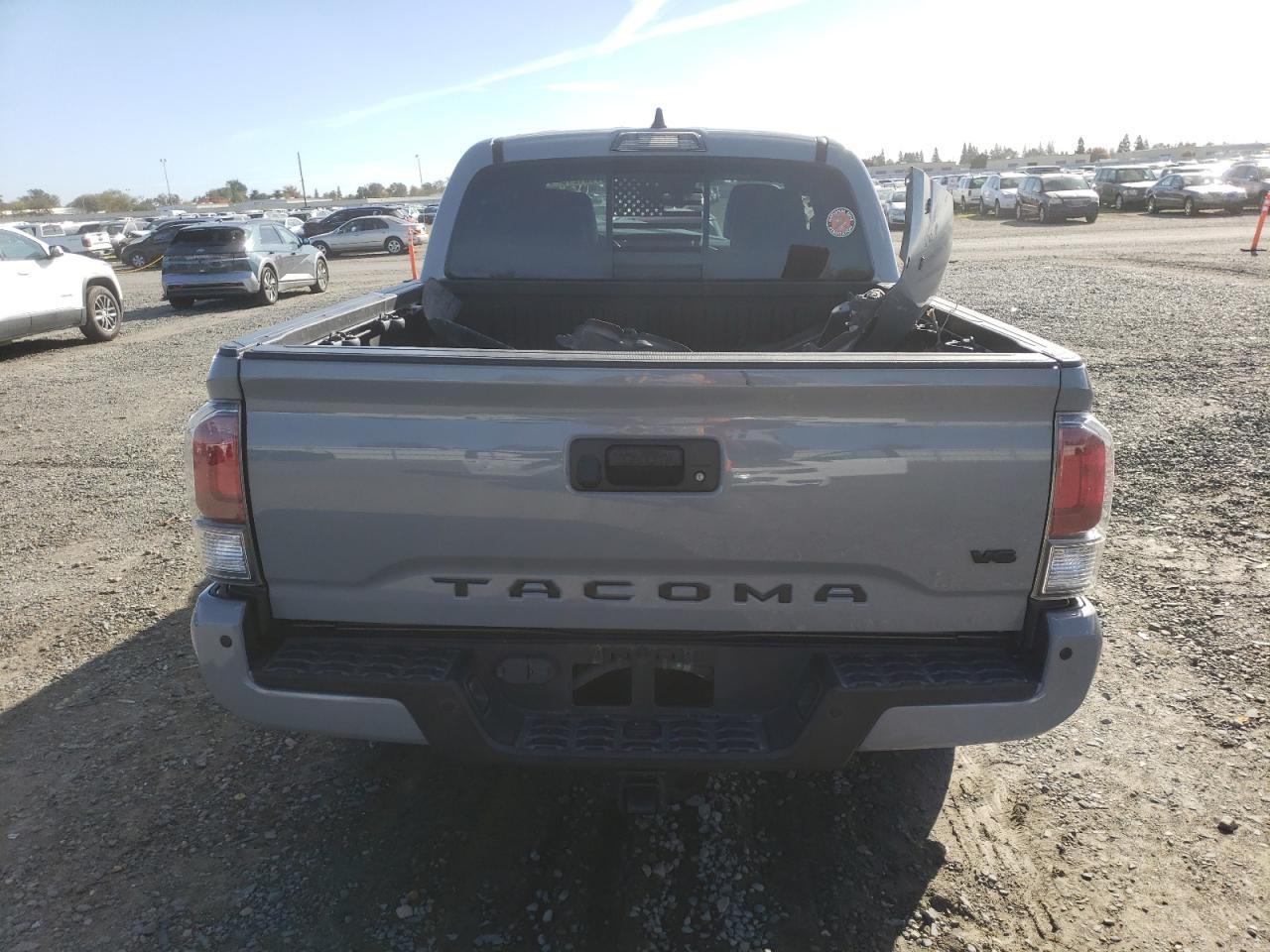 2021 Toyota Tacoma Double Cab - Image 6