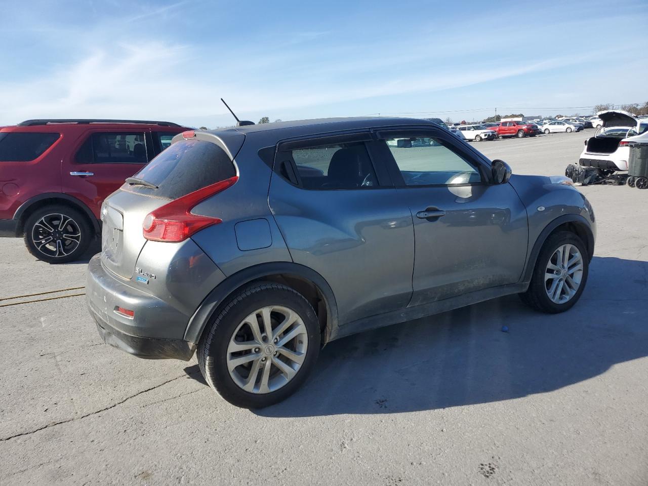 2012 Nissan Juke S - Фото 3