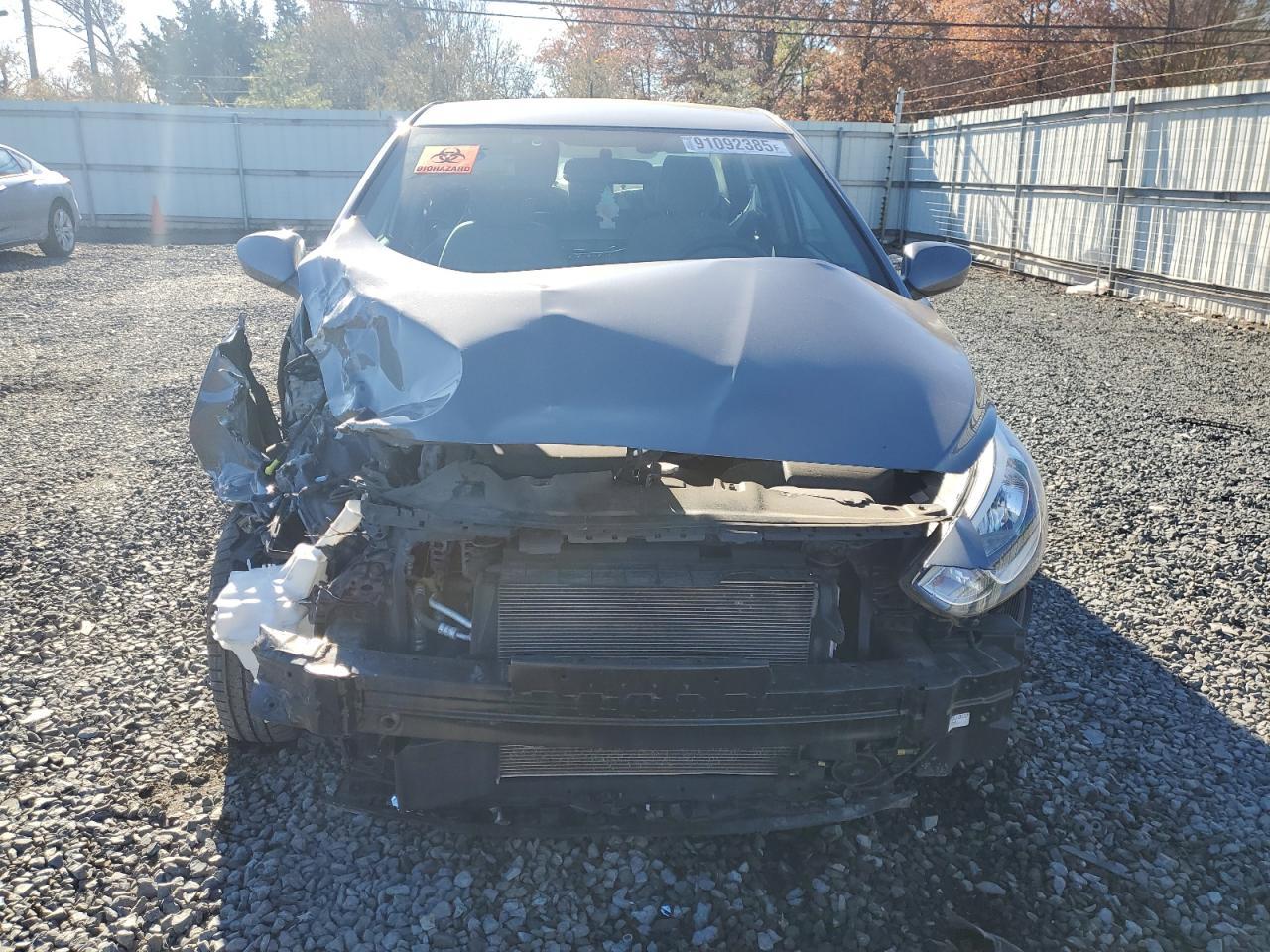 2017 Hyundai Accent Se - Фото 5