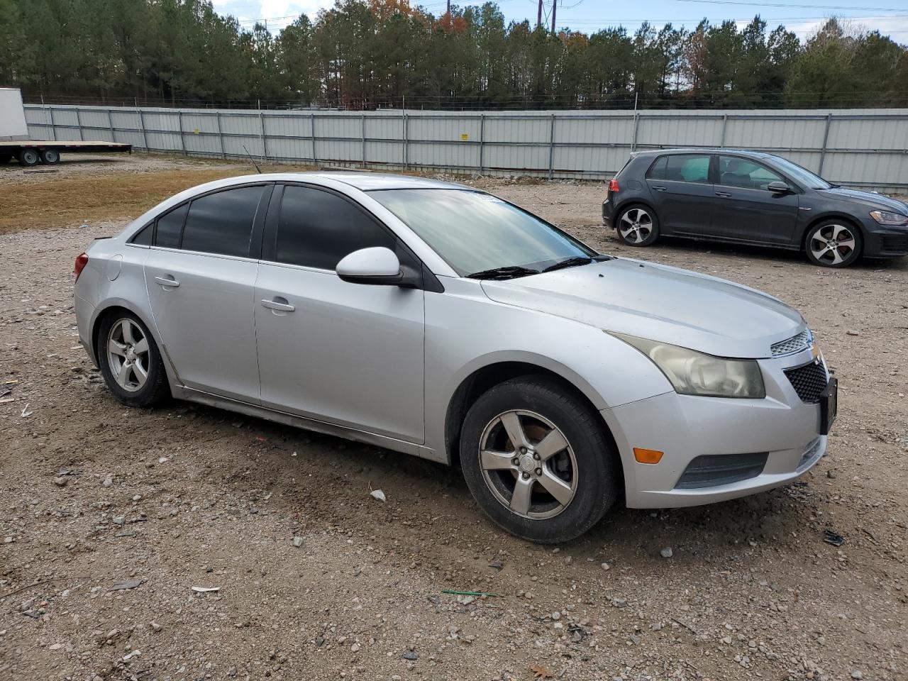 2013 Chev Cruze Lt - Image 4