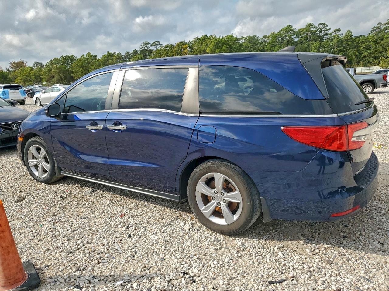 2020 Honda Odyssey Ex - Фото 2
