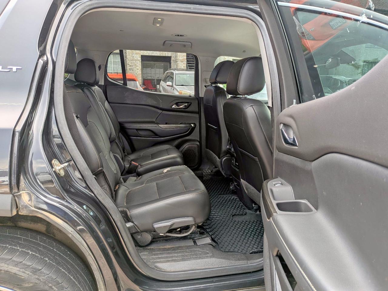 2020 GMC Acadia Slt - Image 6