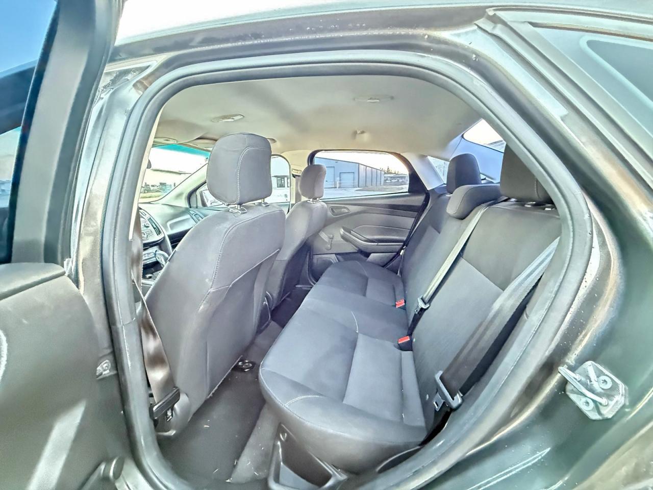 2018 Ford Focus S - Image 6