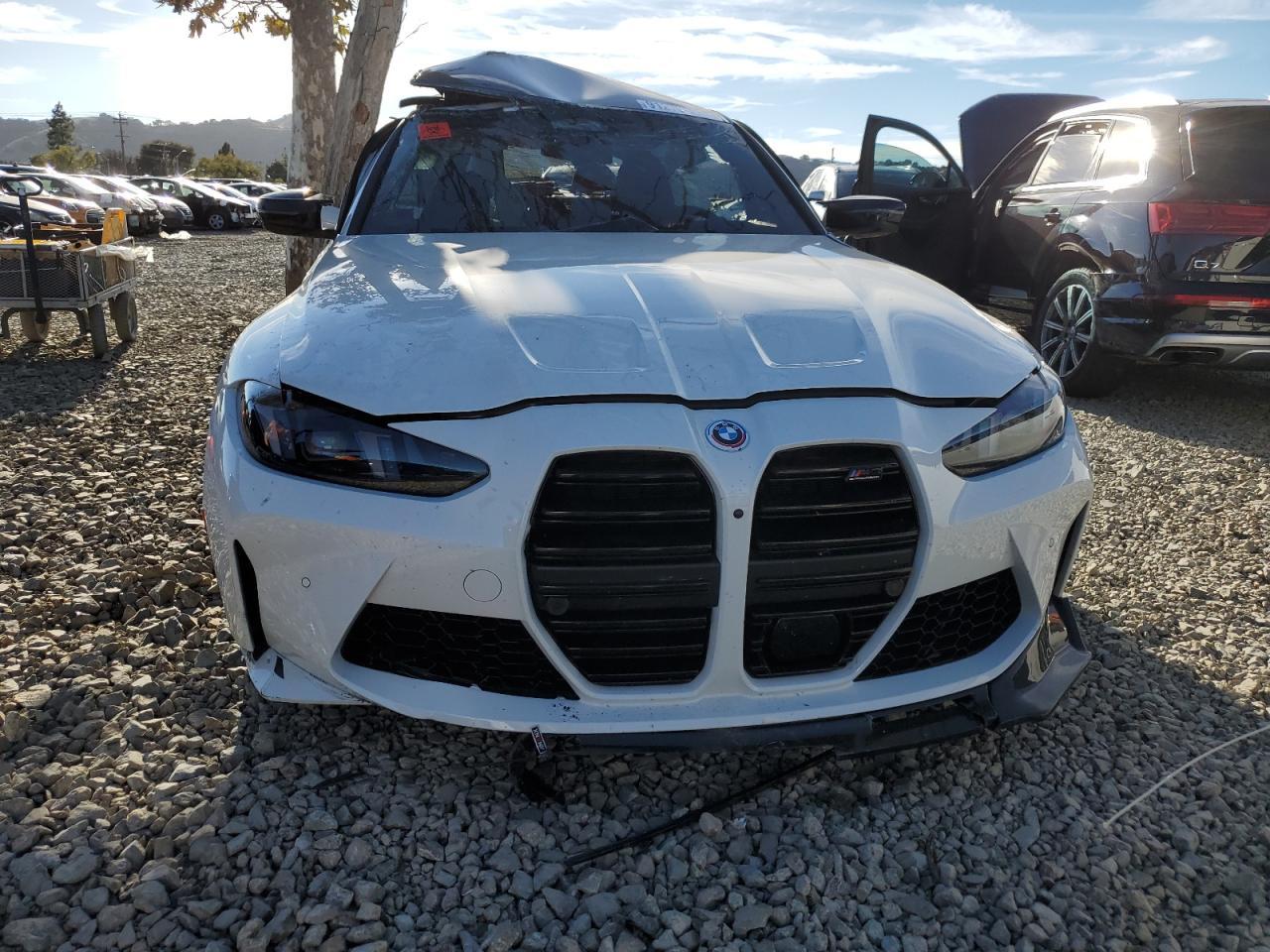 2025 BMW M3 Competition - Фото 5