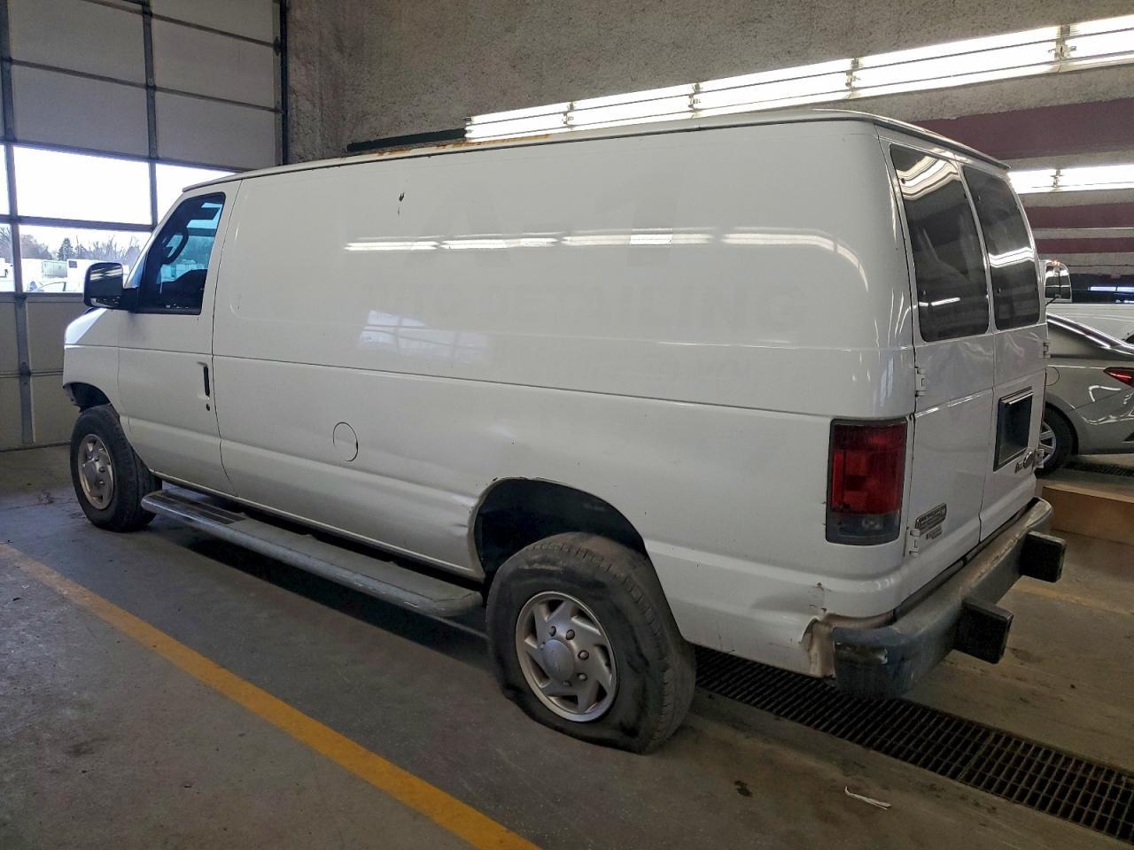 2013 Ford Econoline E250 - Image 2