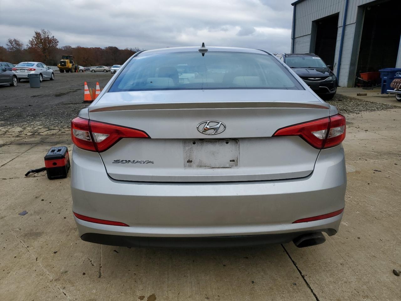 2016 Hyundai Sonata Se - Фото 6