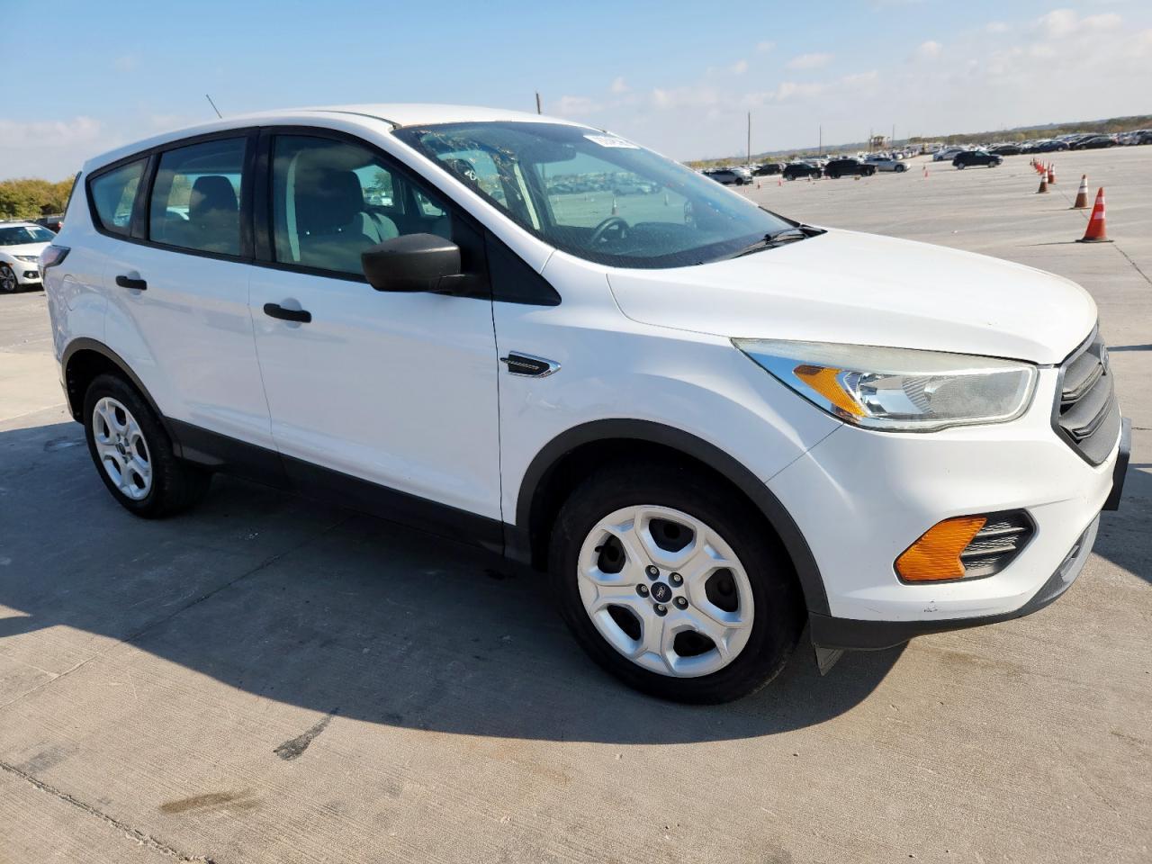 2017 Ford Escape S - Фото 4