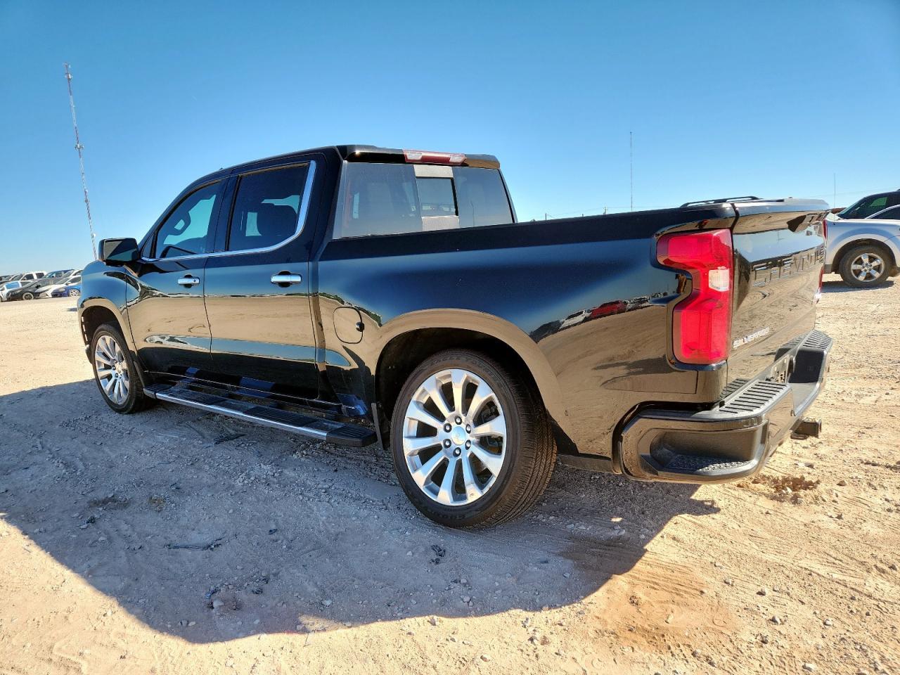 2019 Chevrolet Silverado K1500 High Country - Фото 2