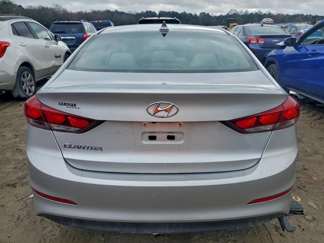 2018 Hyundai Elantra Sel - Фото 6
