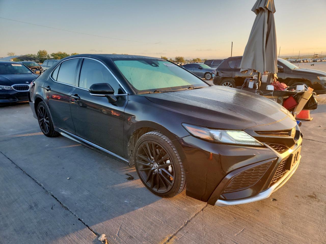 2021 Toyota Camry Xse - Фото 4