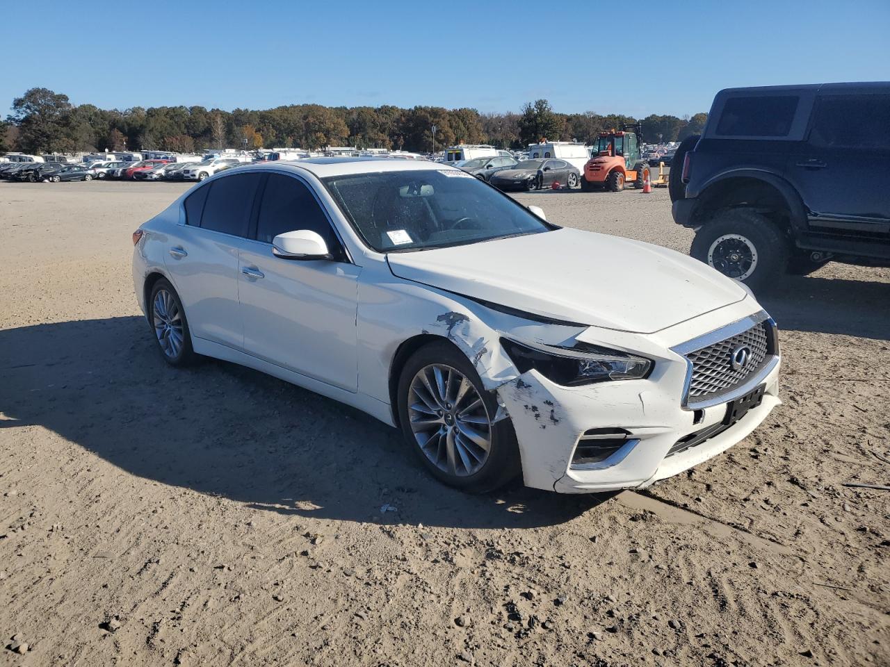 2018 Infiniti Q50 Luxe - Image 4