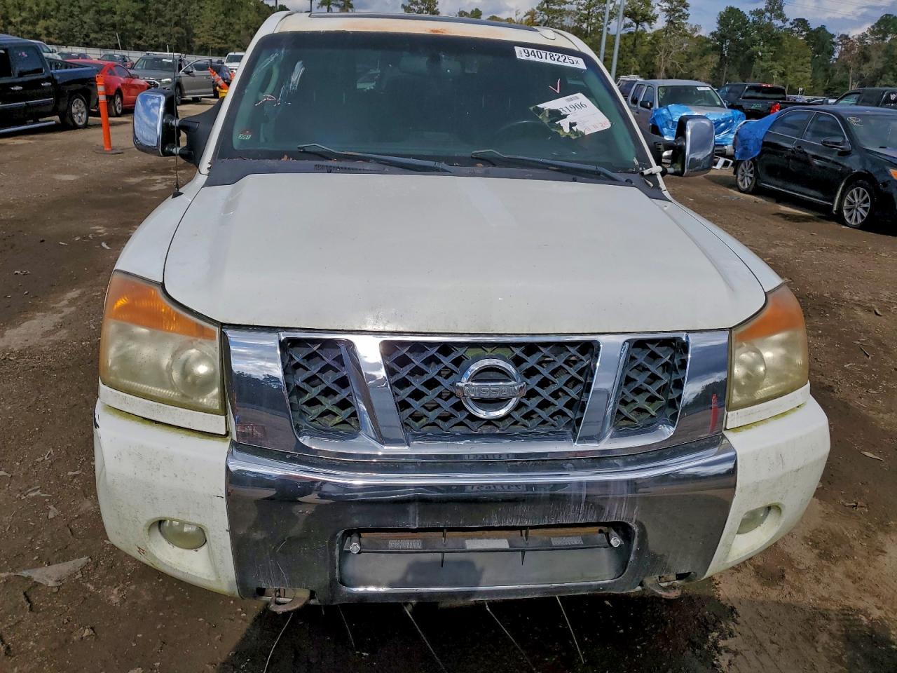 2010 Nissan Titan Xe - Фото 5