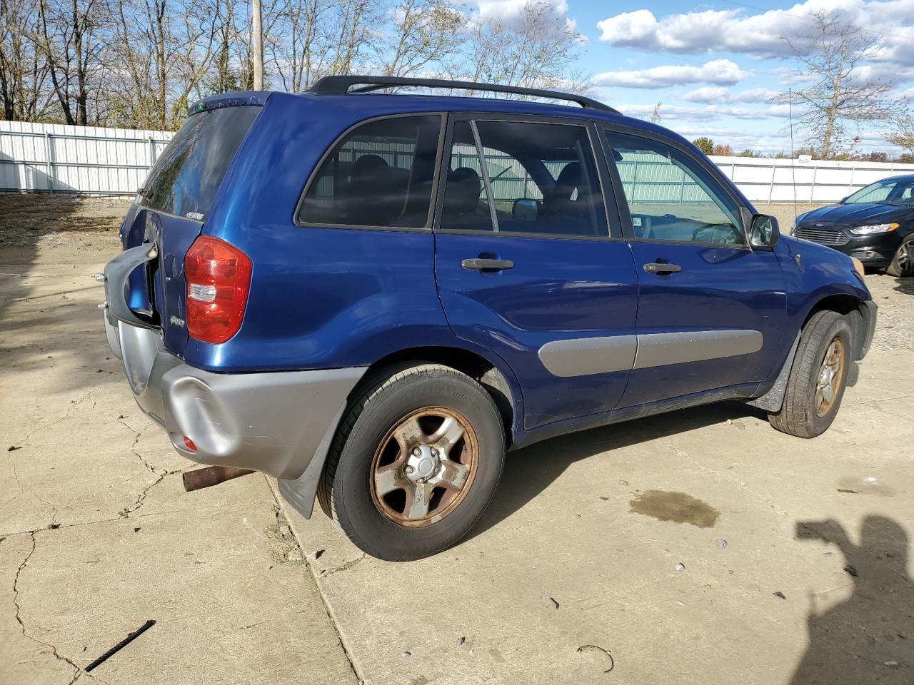 2004 Toyota Rav4 - Image 3