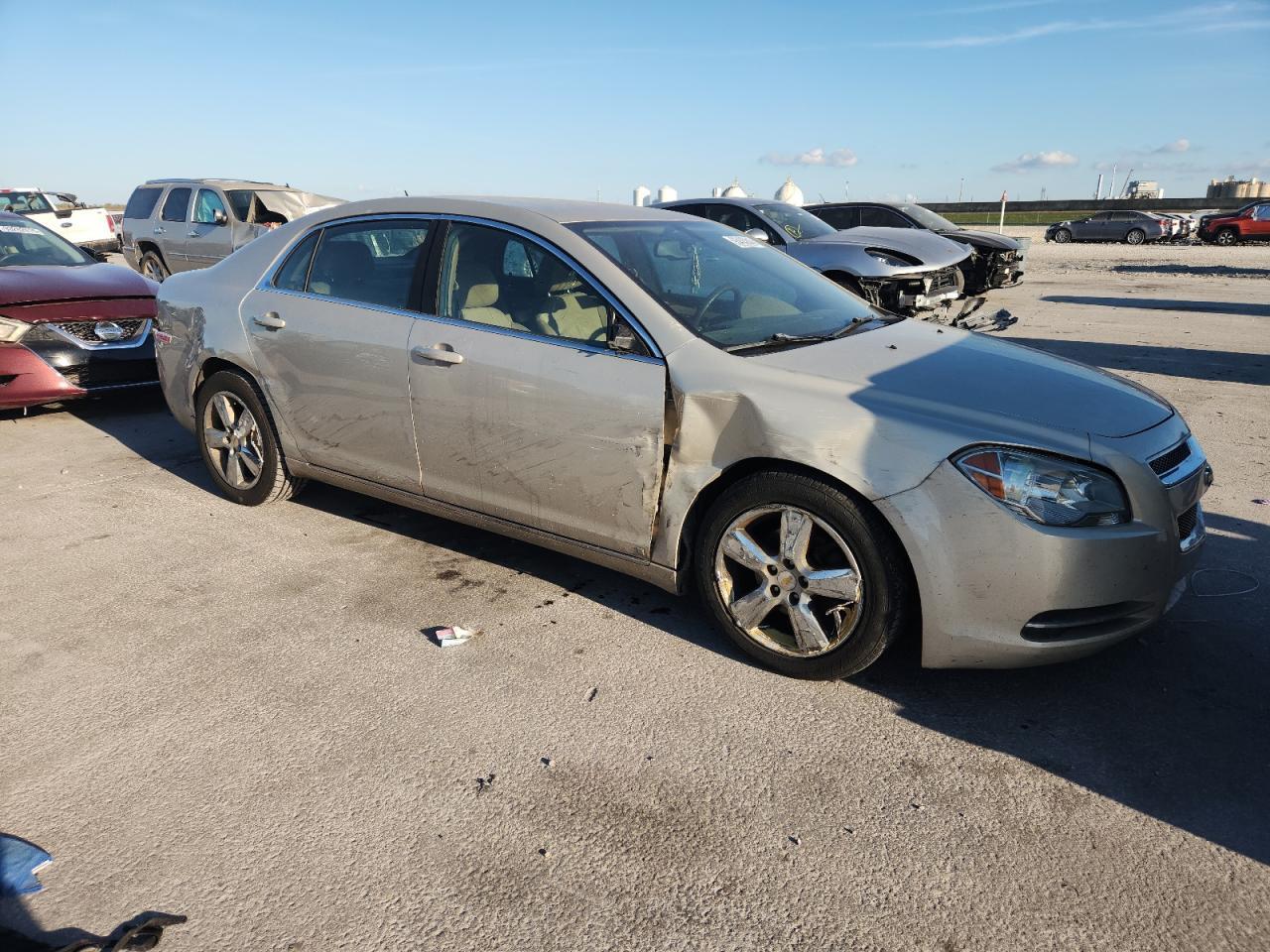 2010 Chevrolet Malibu 2Lt - Image 4