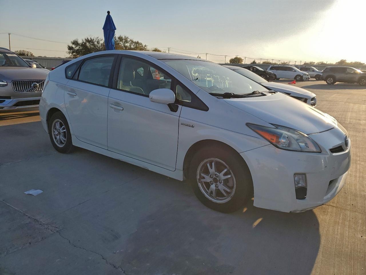 2010 Toyota Prius - Image 4