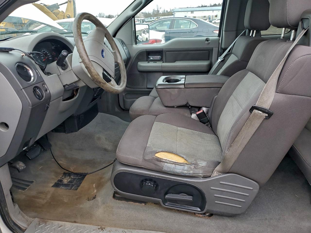 2004 Ford F150 - Фото 7