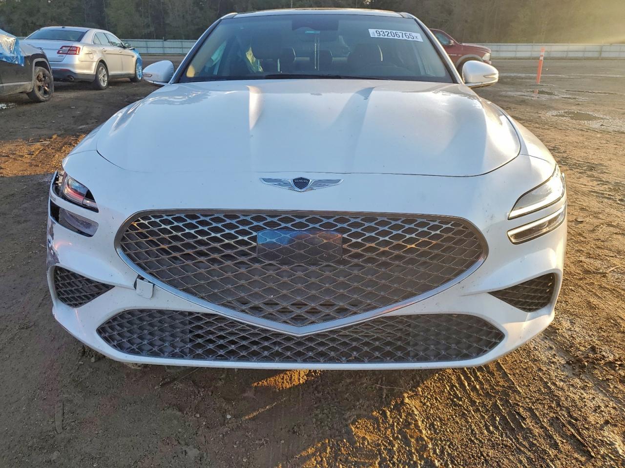 2022 Genesis G70 Base - Фото 5