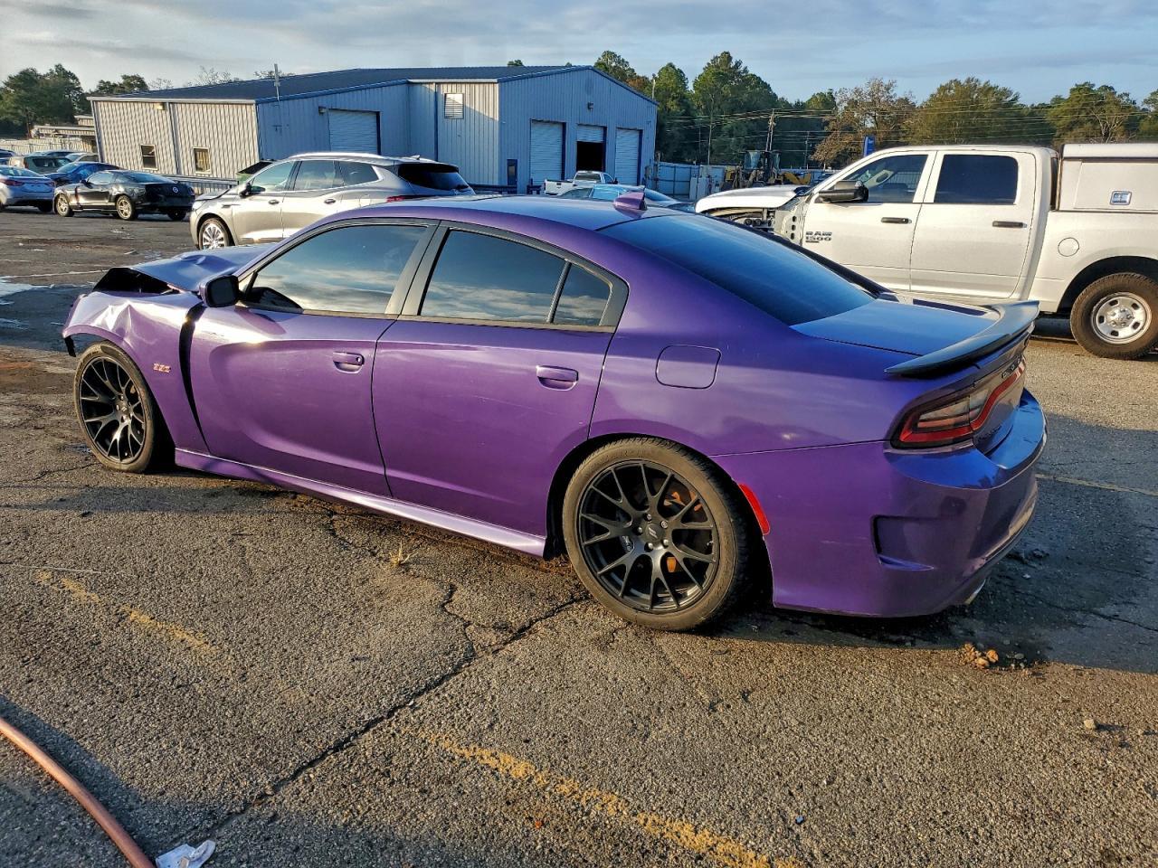 2018 Dodge Charger R/T - Image 2