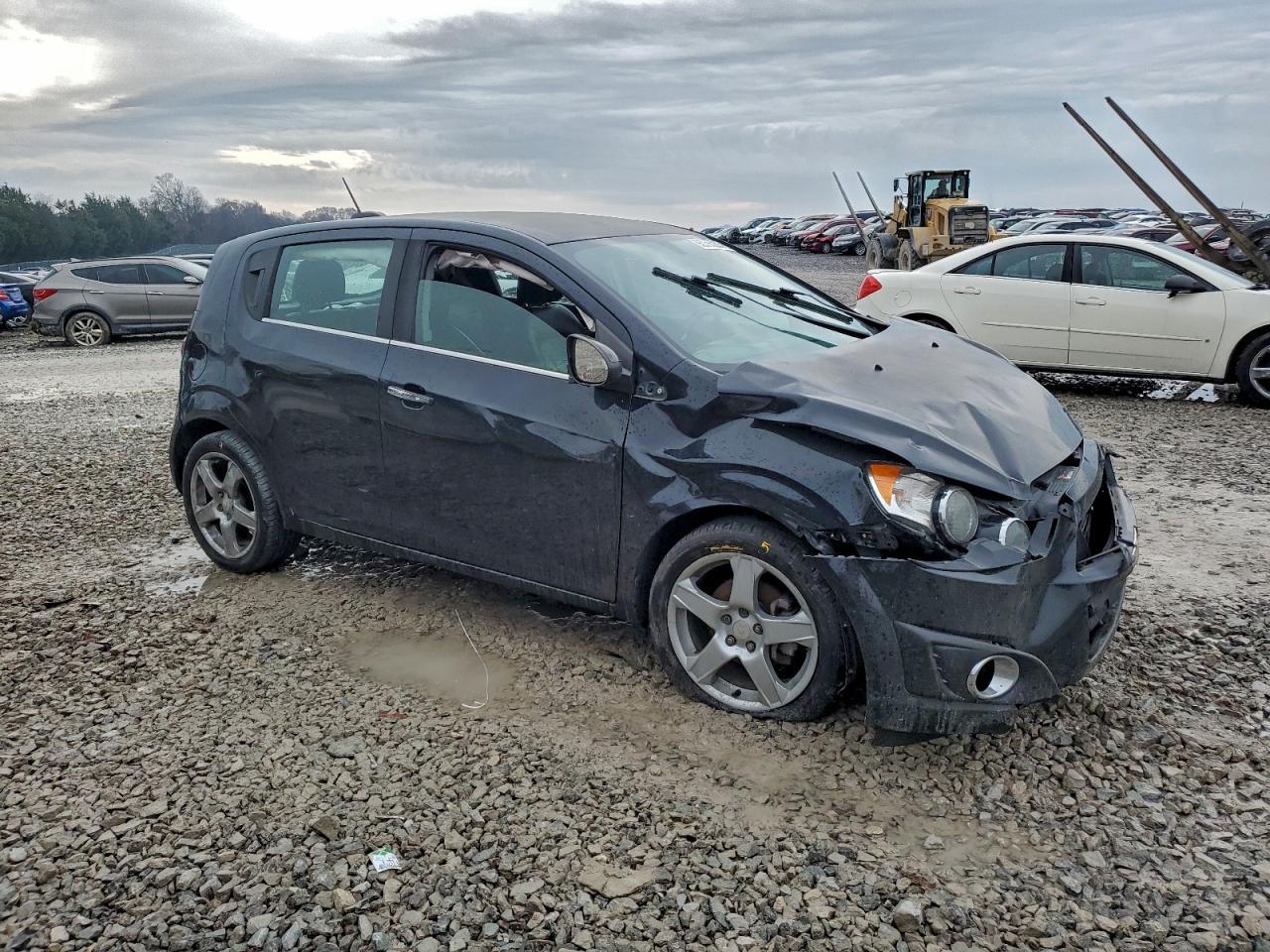 2015 Chevrolet Sonic Ltz - Image 4