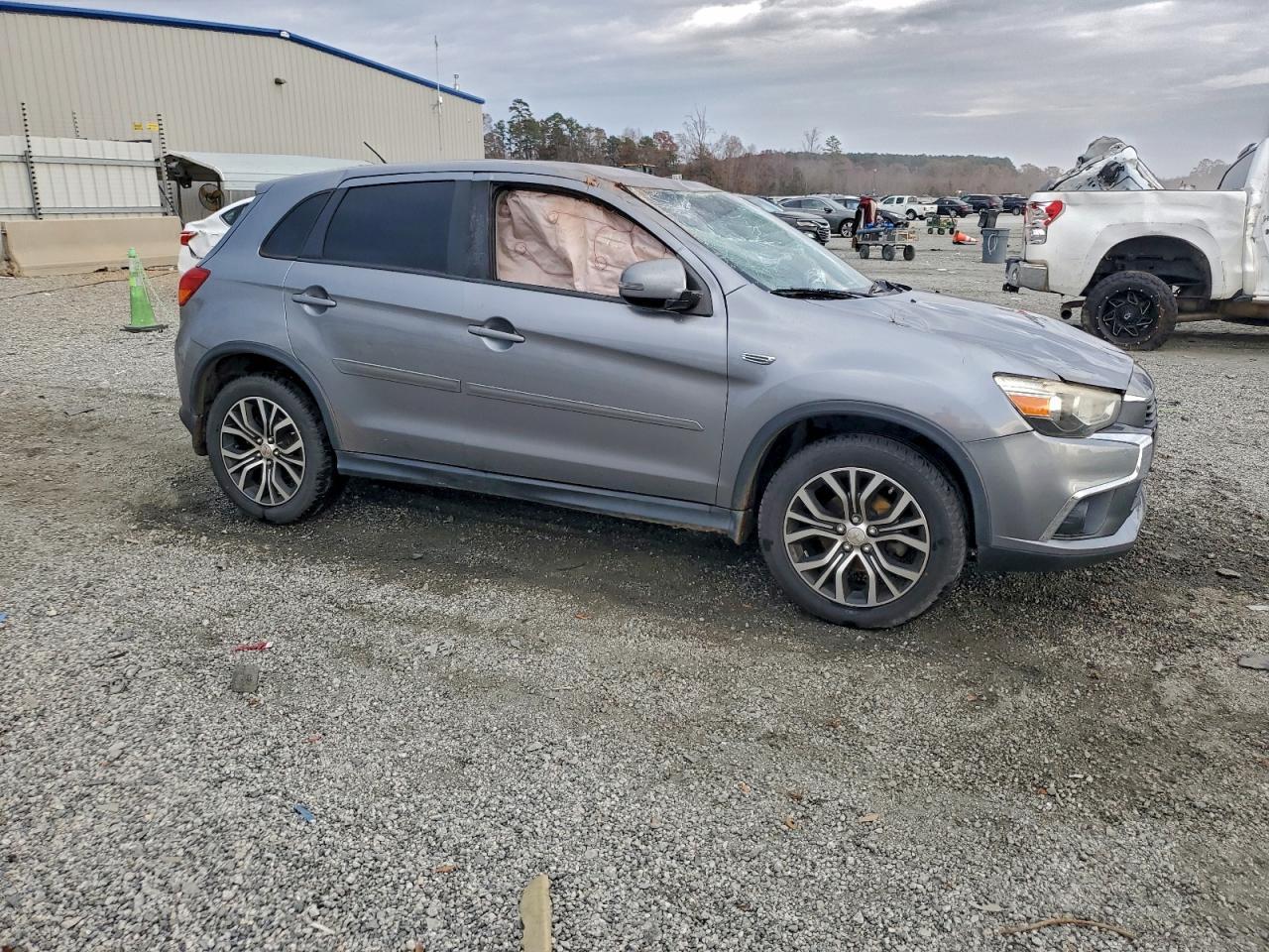 2016 Mitsubishi Outlander Sport Es - Фото 4