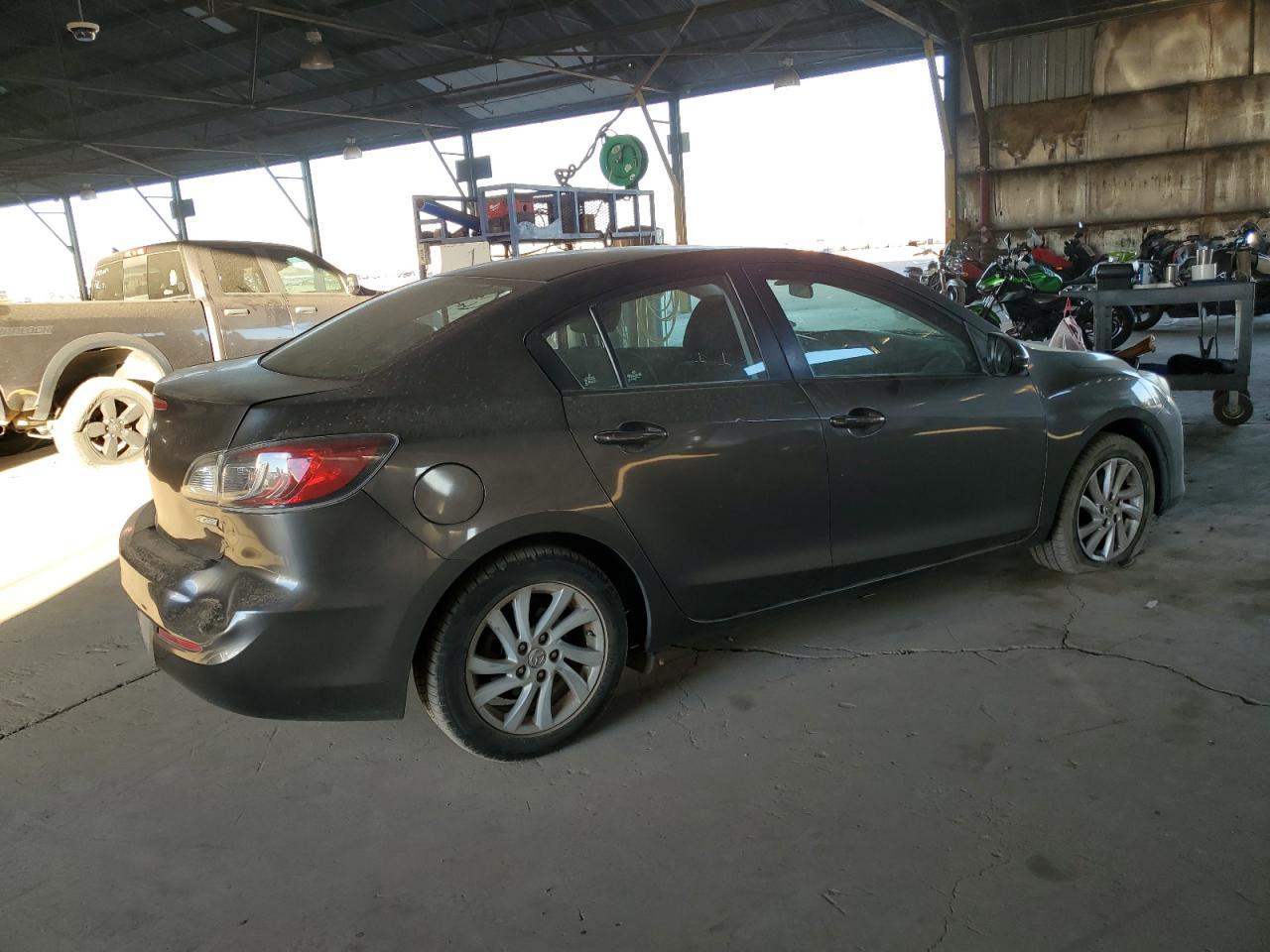 2012 Mazda 3 I - Image 3