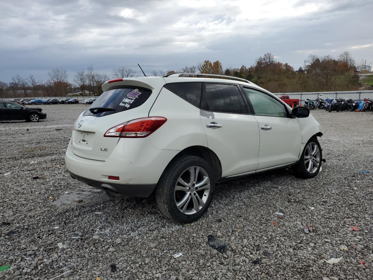 2011 Nissan Murano S - Image 3
