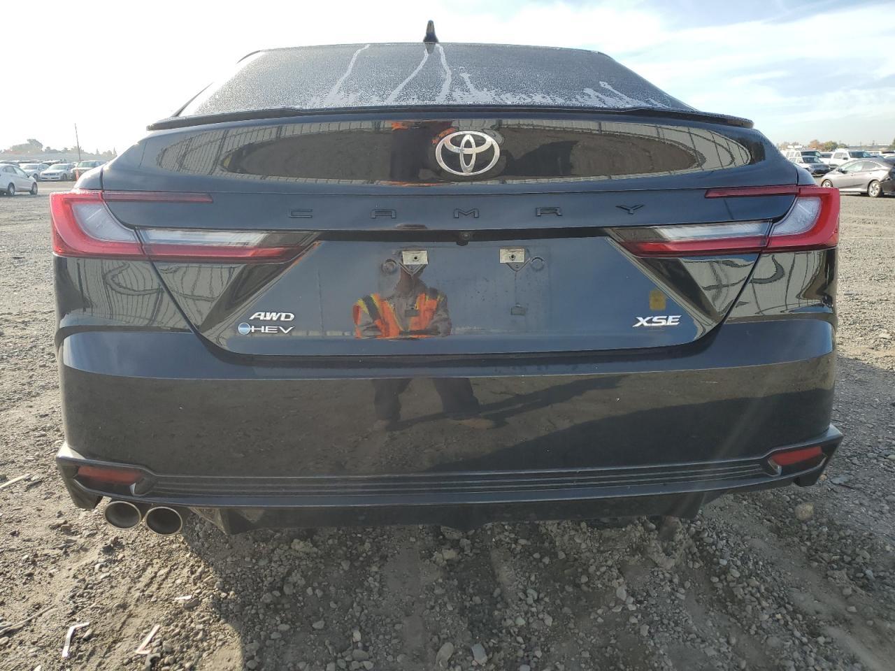 2025 Toyota Camry Xse - Image 6